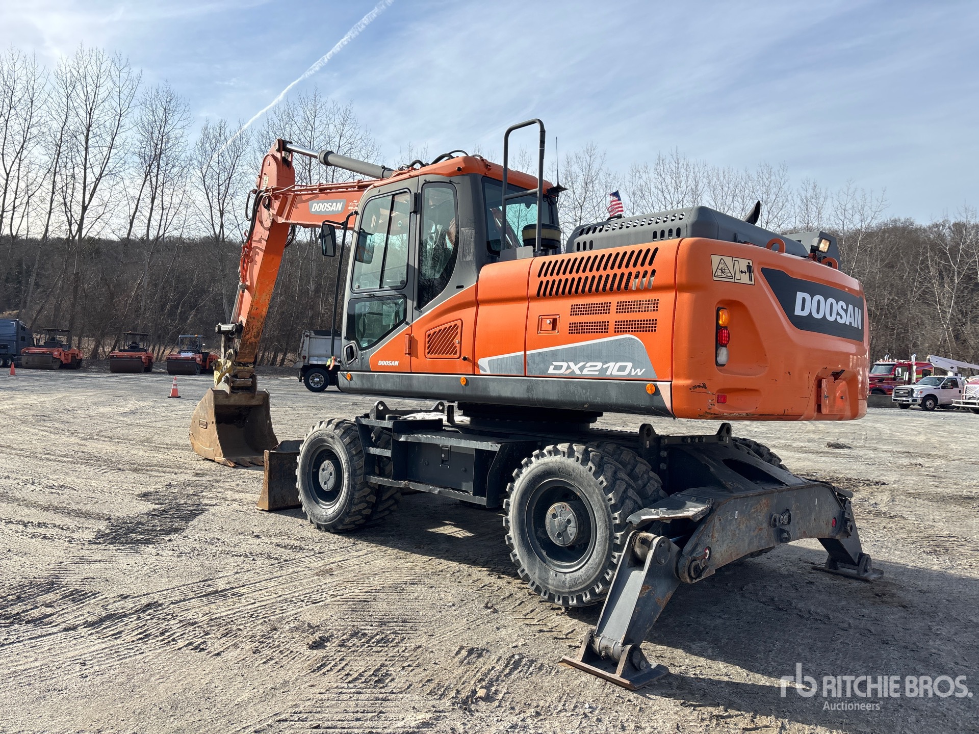 General Appearance with Picture, Left Rear Corner