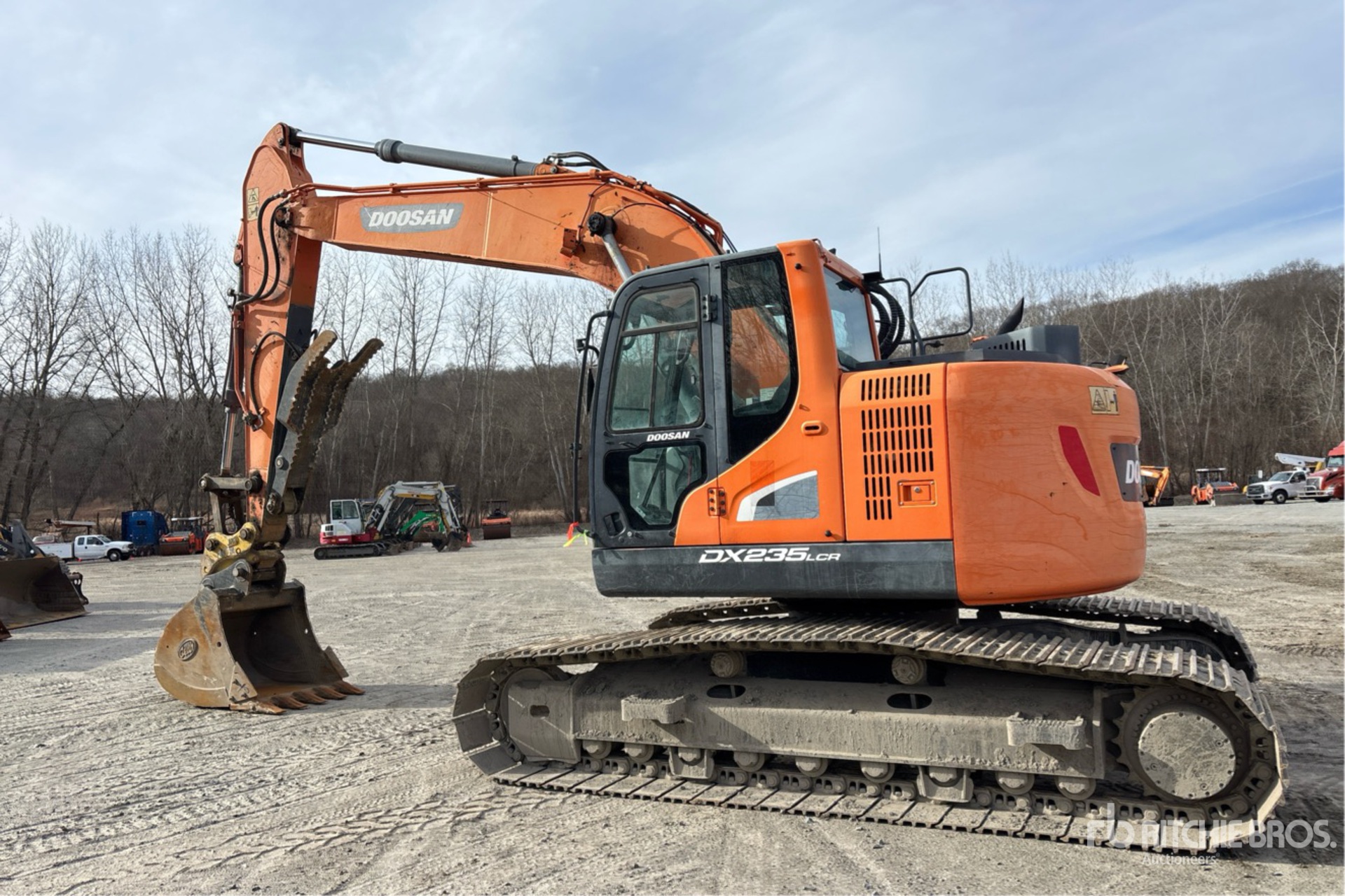 General Appearance with Imagen: esquina trasera izquierda