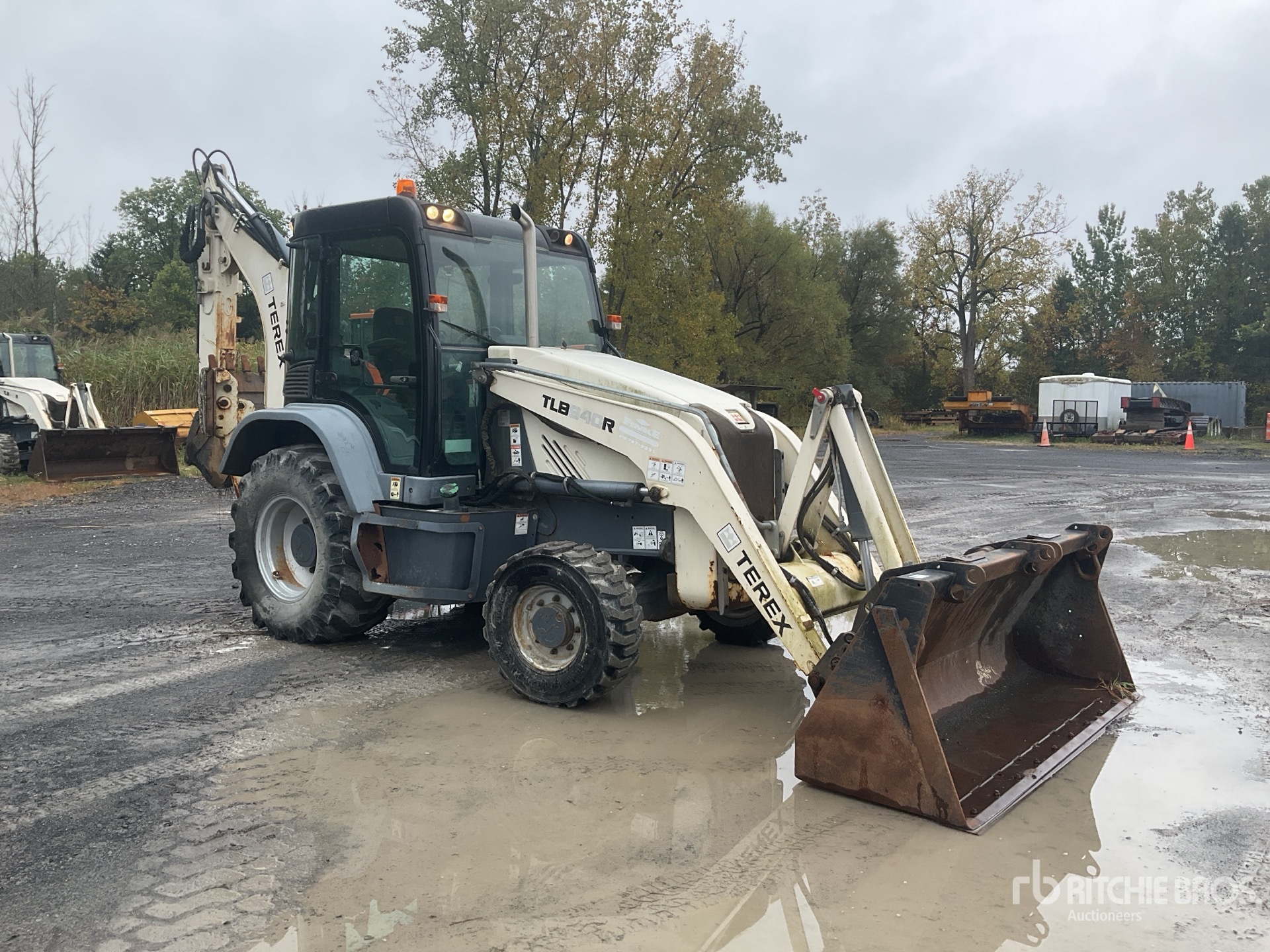 General Appearance with Bild, Ecke vorne rechts