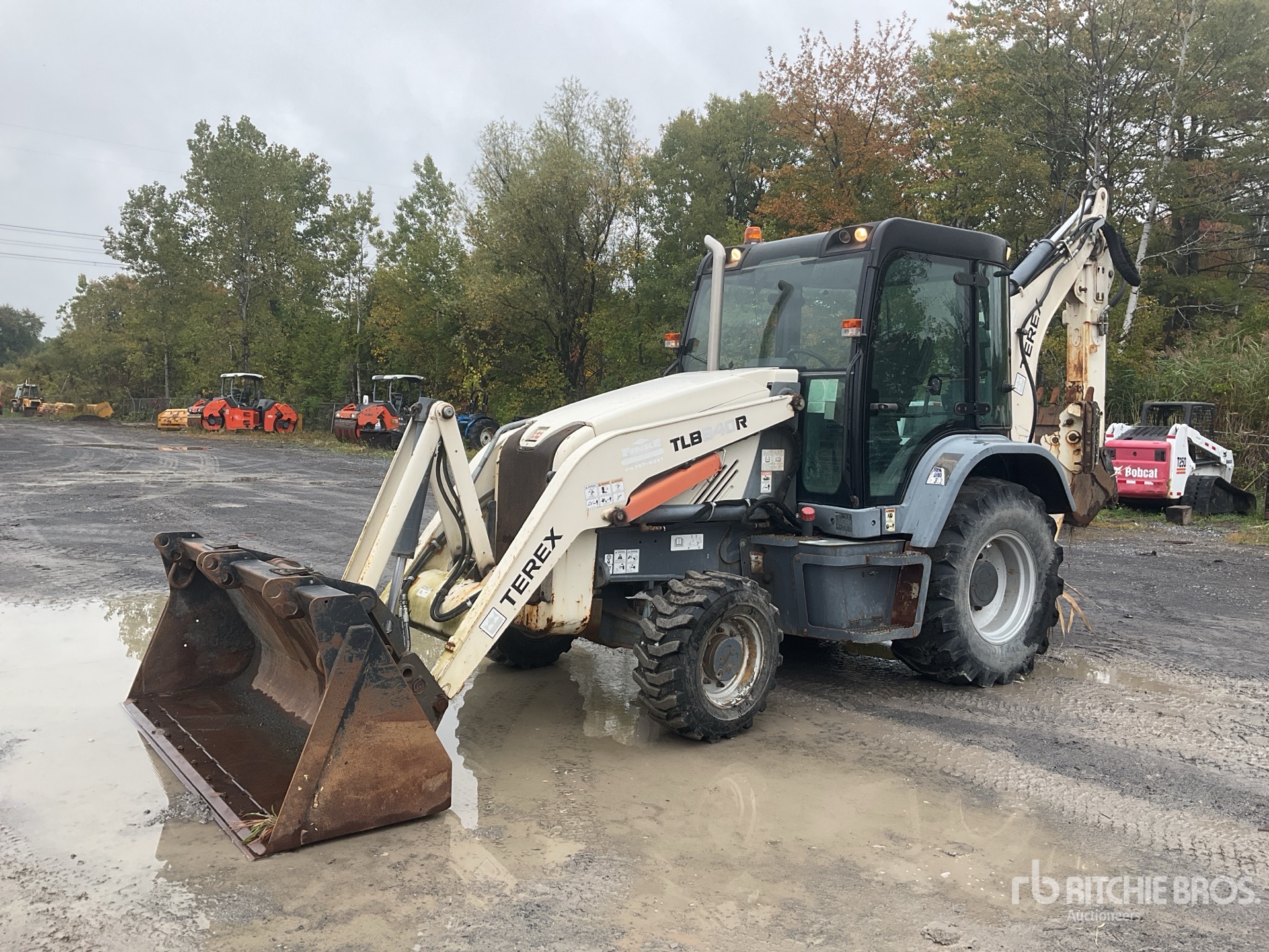 General Appearance with Bild, Ecke vorne links