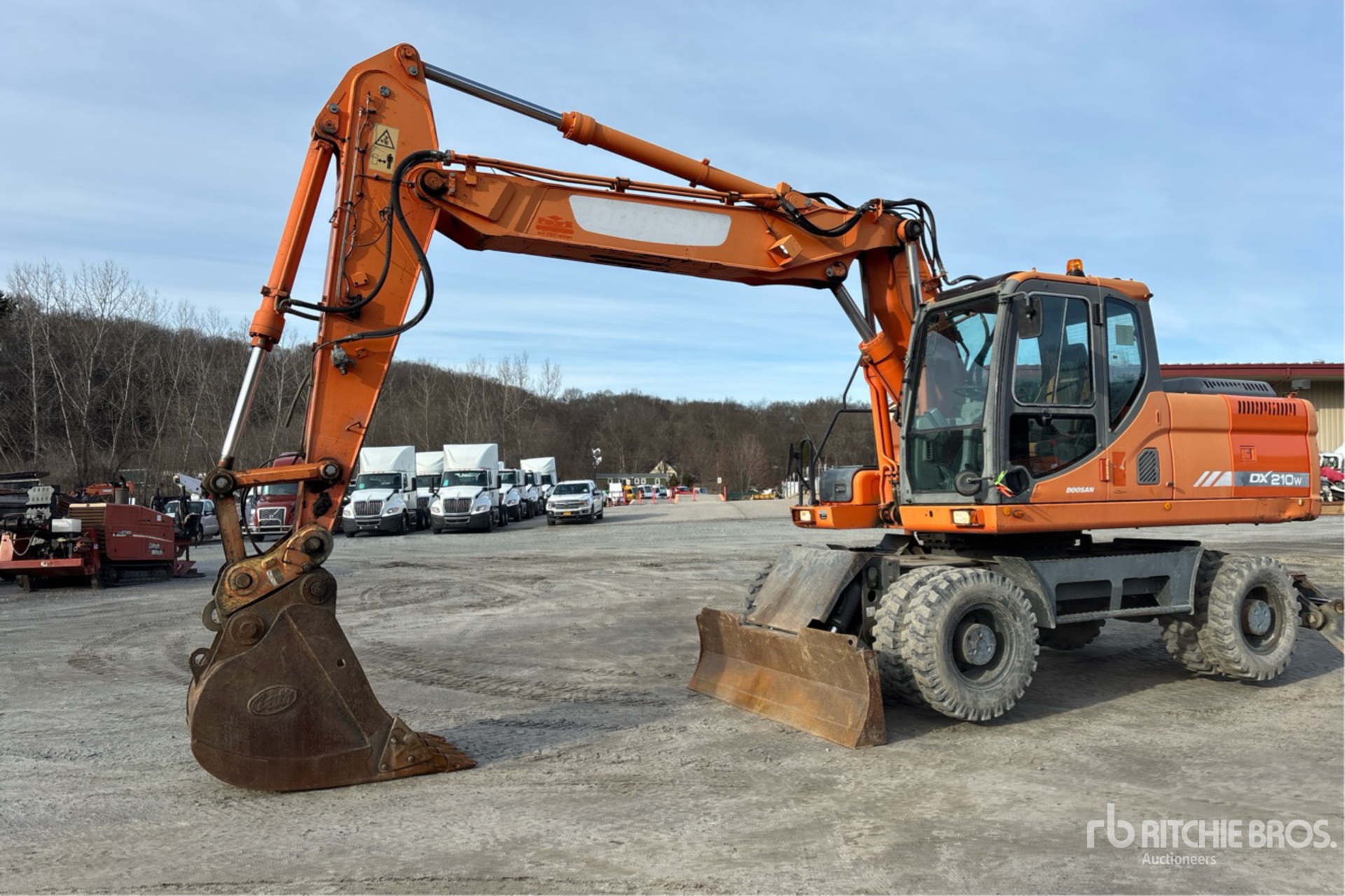 General Appearance with Picture, Left Front Corner