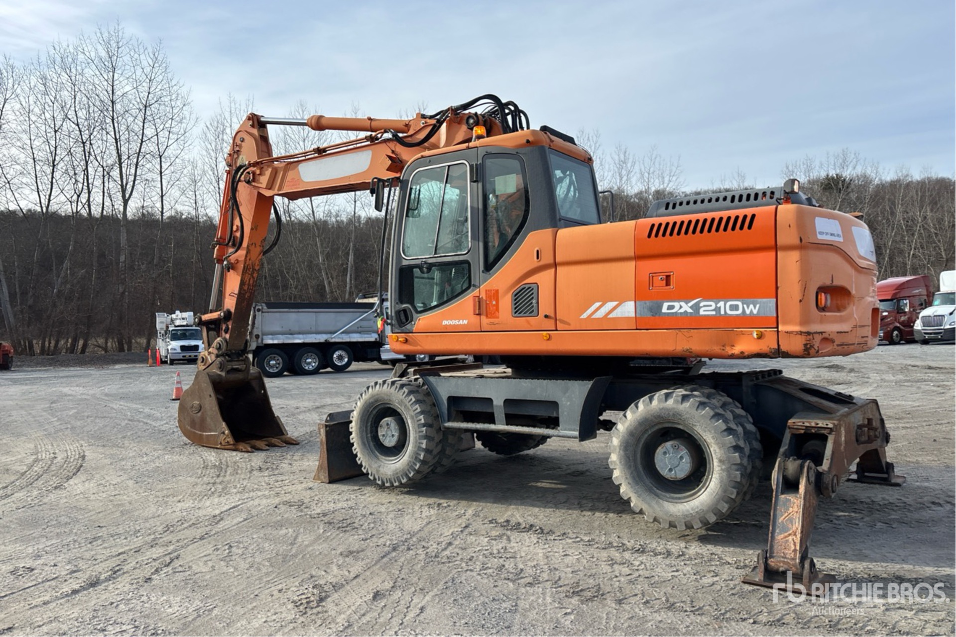 General Appearance with Picture, Left Rear Corner