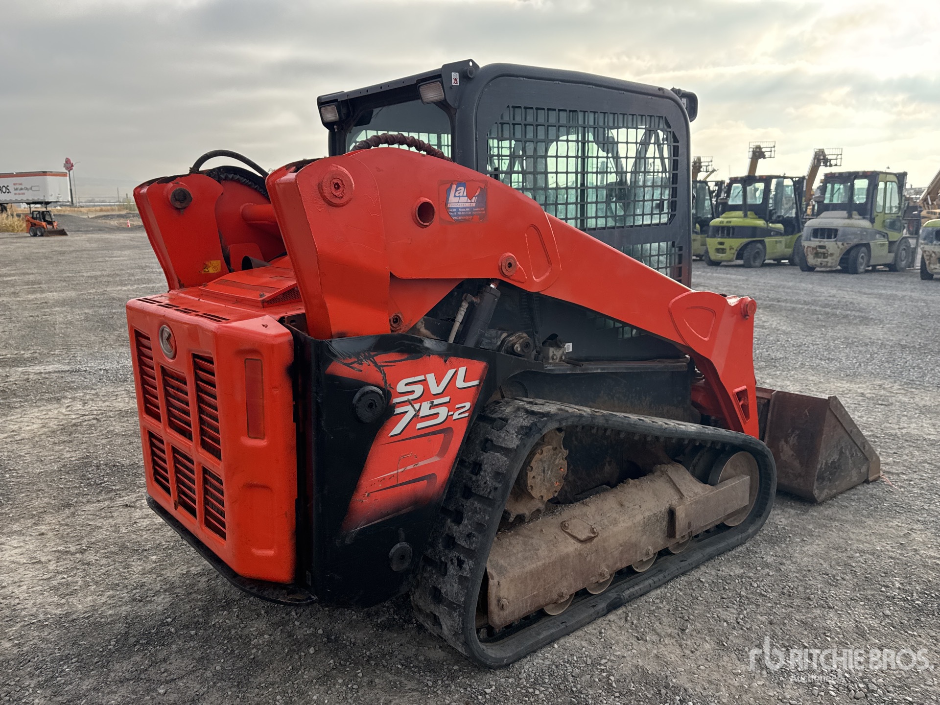 General Appearance with Picture, Right Rear Corner