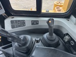 Control Station with Auxiliary Hydraulic Control