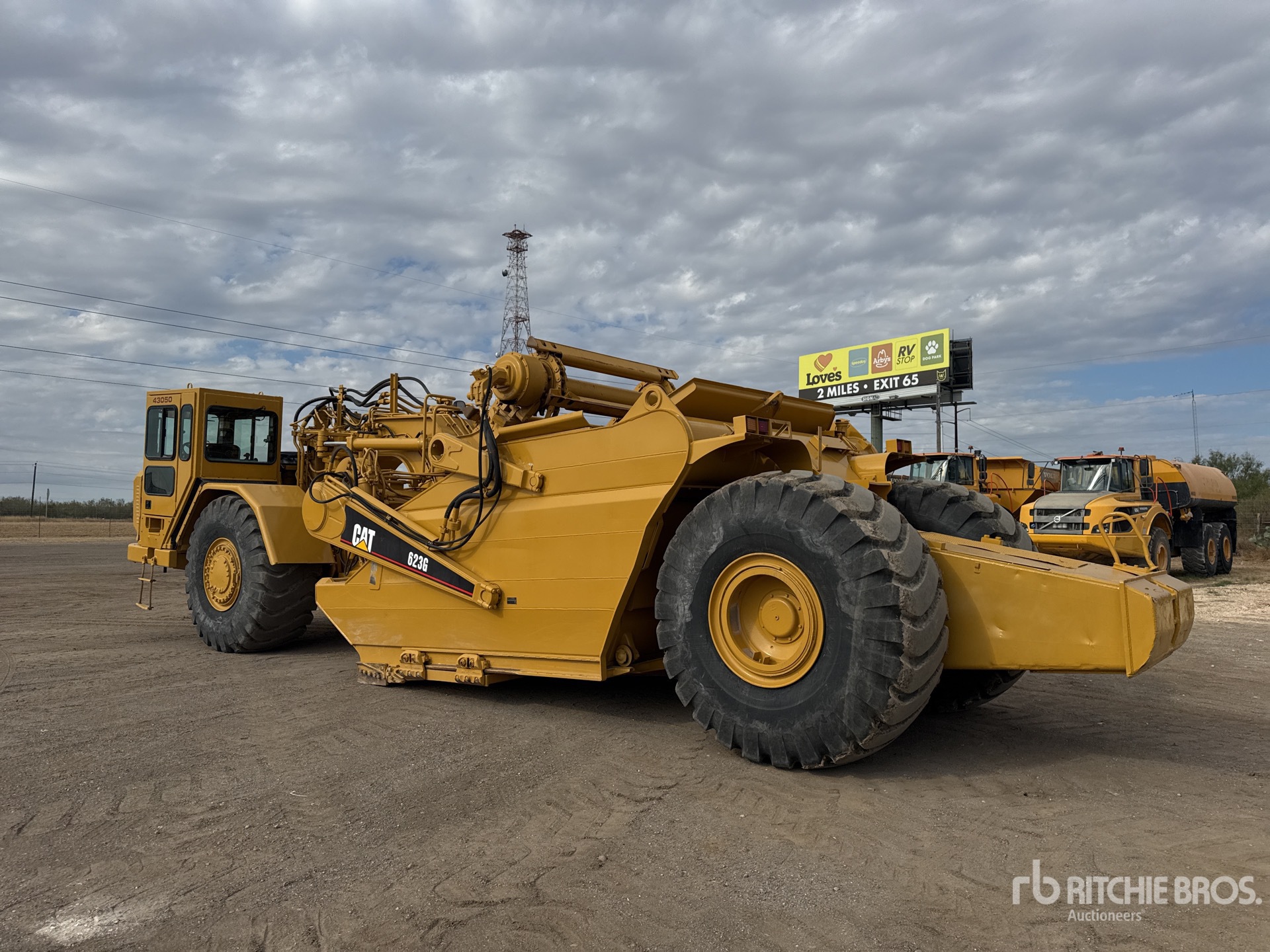 General Appearance with Imagen: esquina trasera izquierda