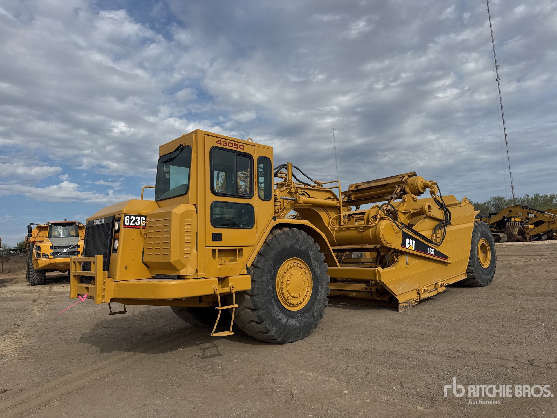 General Appearance with Imagen: esquina delantera izquierda