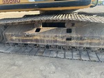 Undercarriage with Right Carrier Rollers
