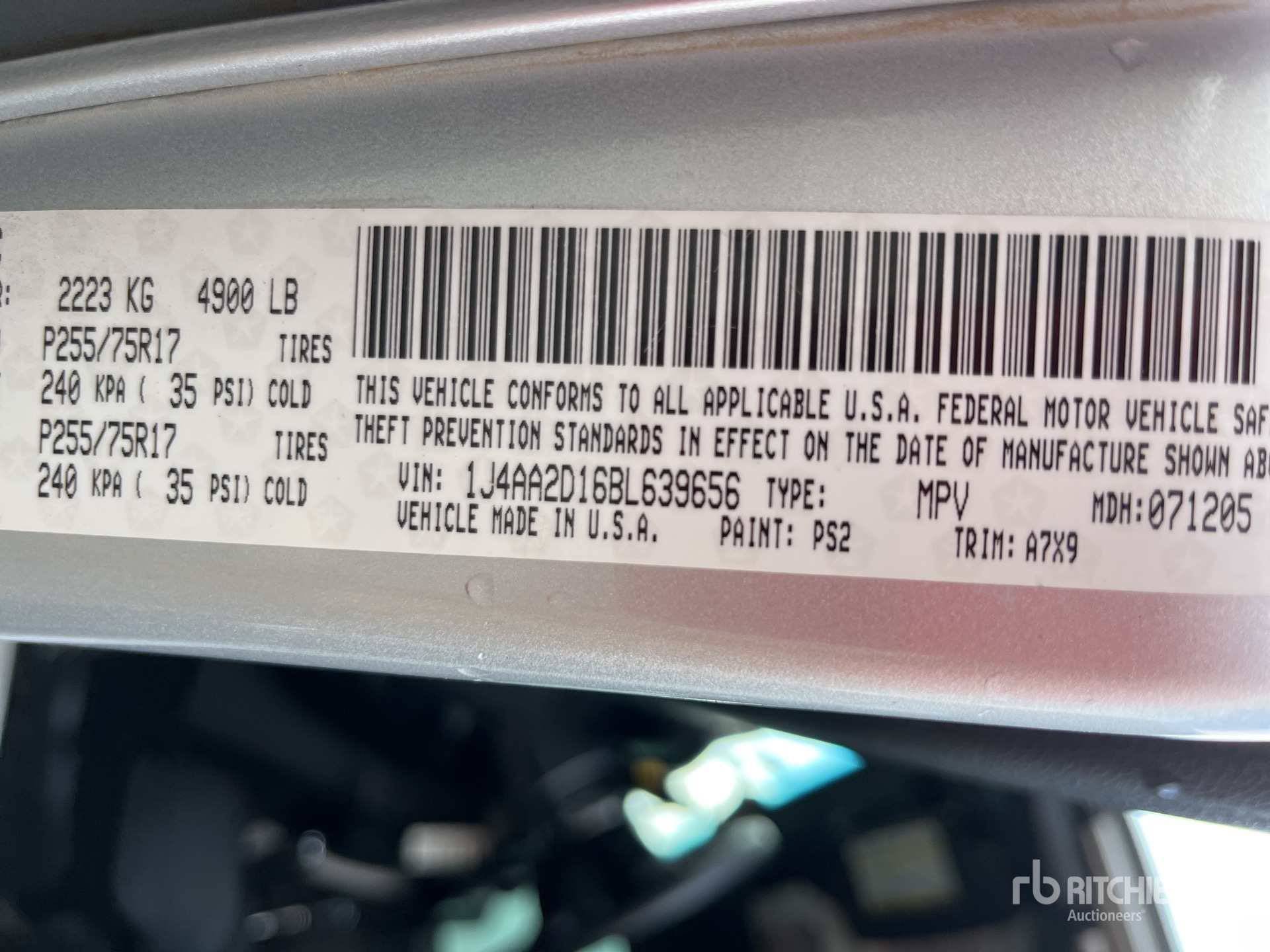 General Appearance with Serial Number / VIN