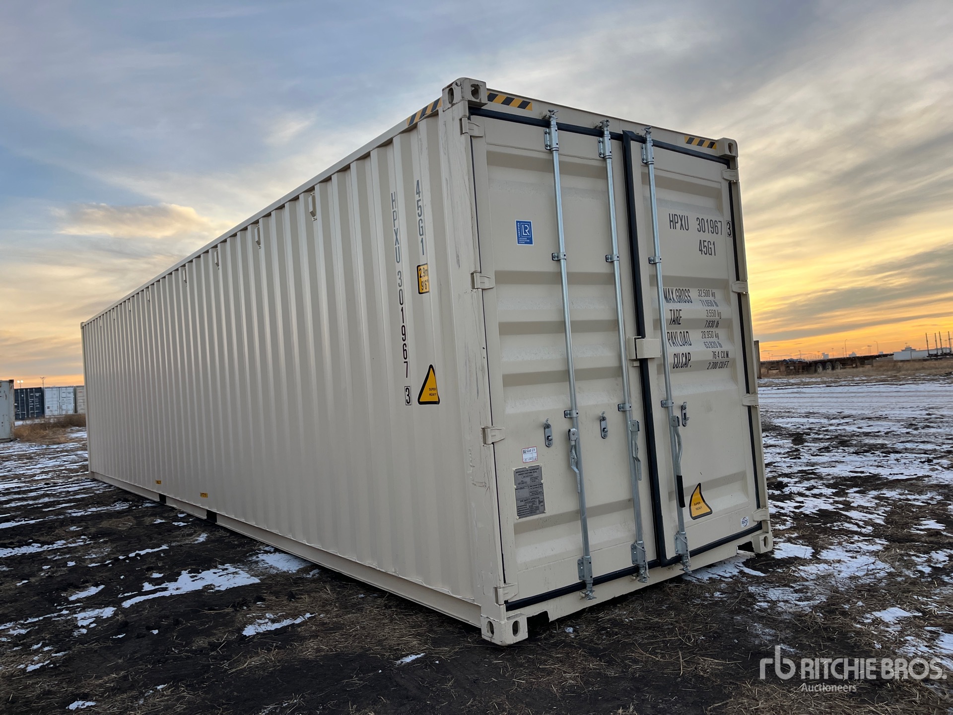 General Appearance with Picture, Right Front Corner