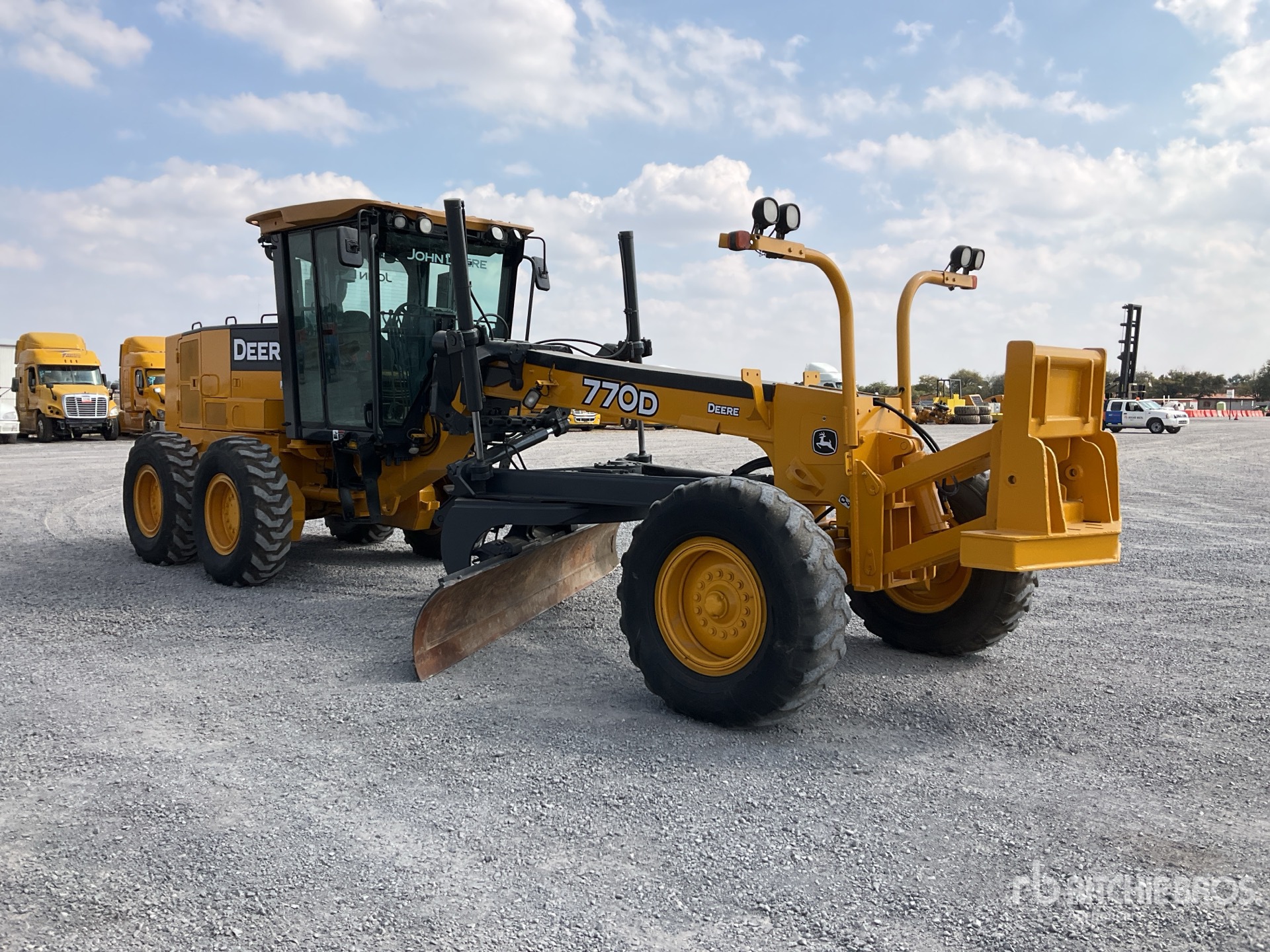 General Appearance with Imagen: esquina delantera derecha