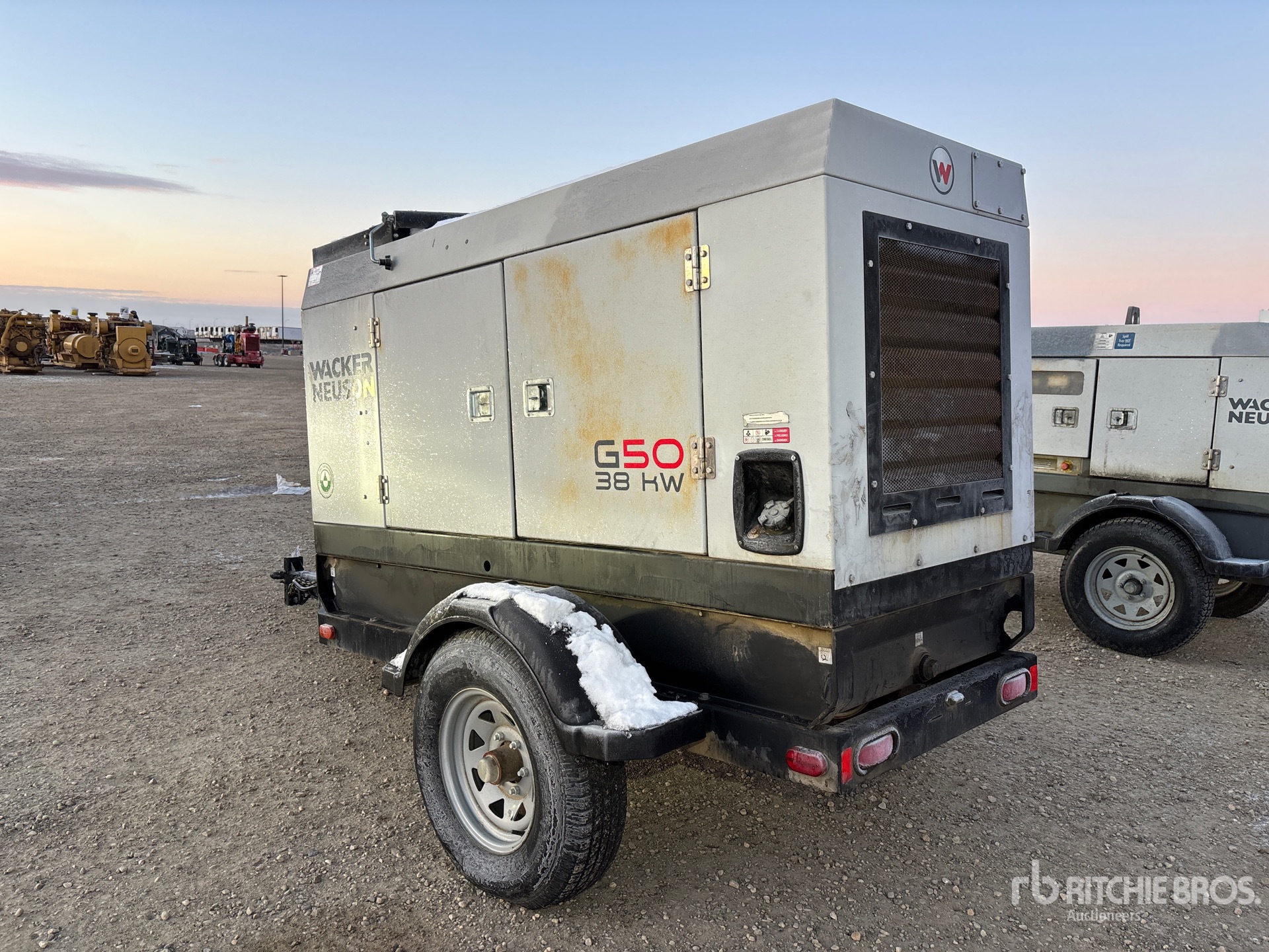 General Appearance with Imagen: esquina trasera izquierda