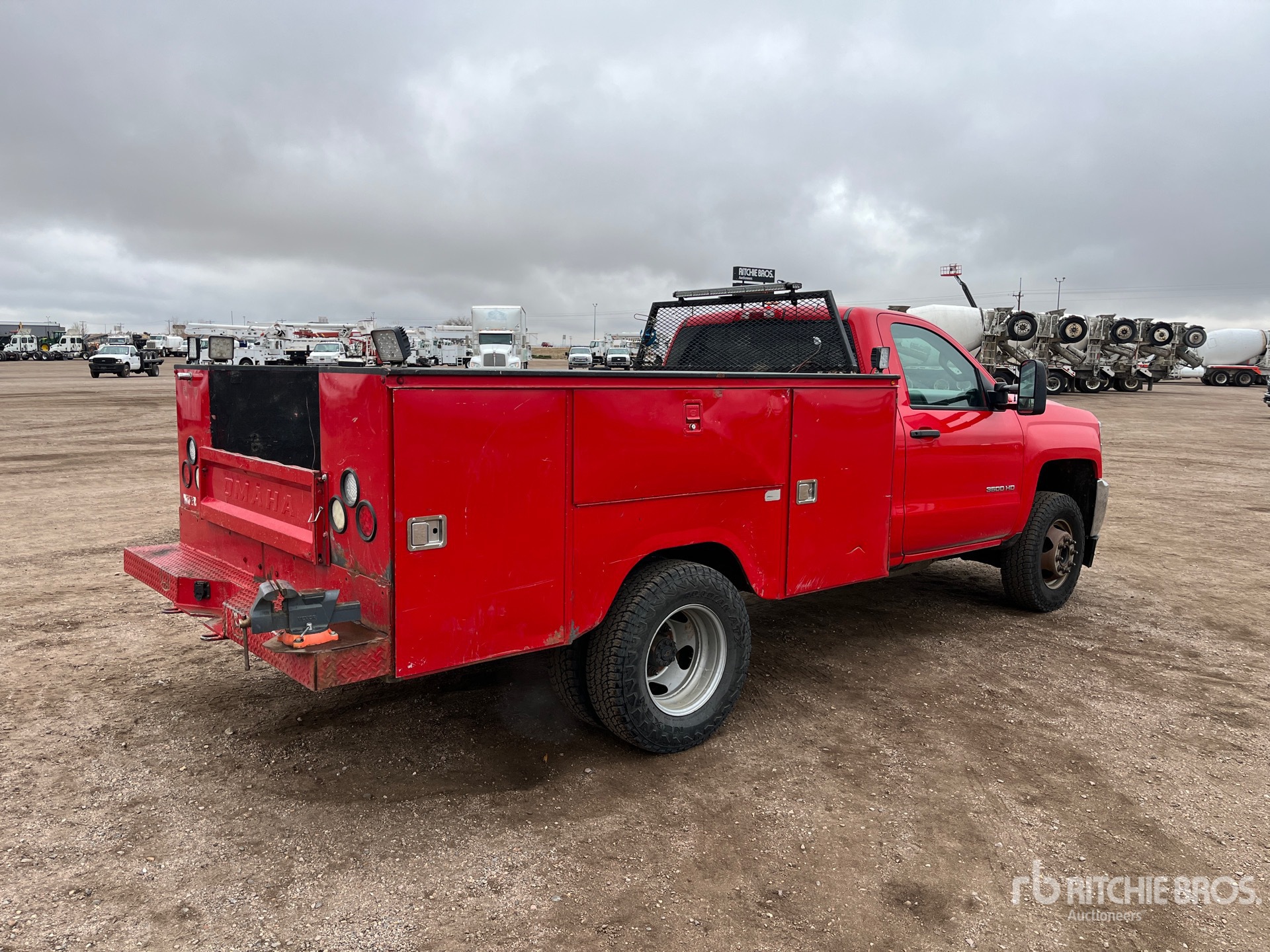 General Appearance with Picture, Right Rear Corner