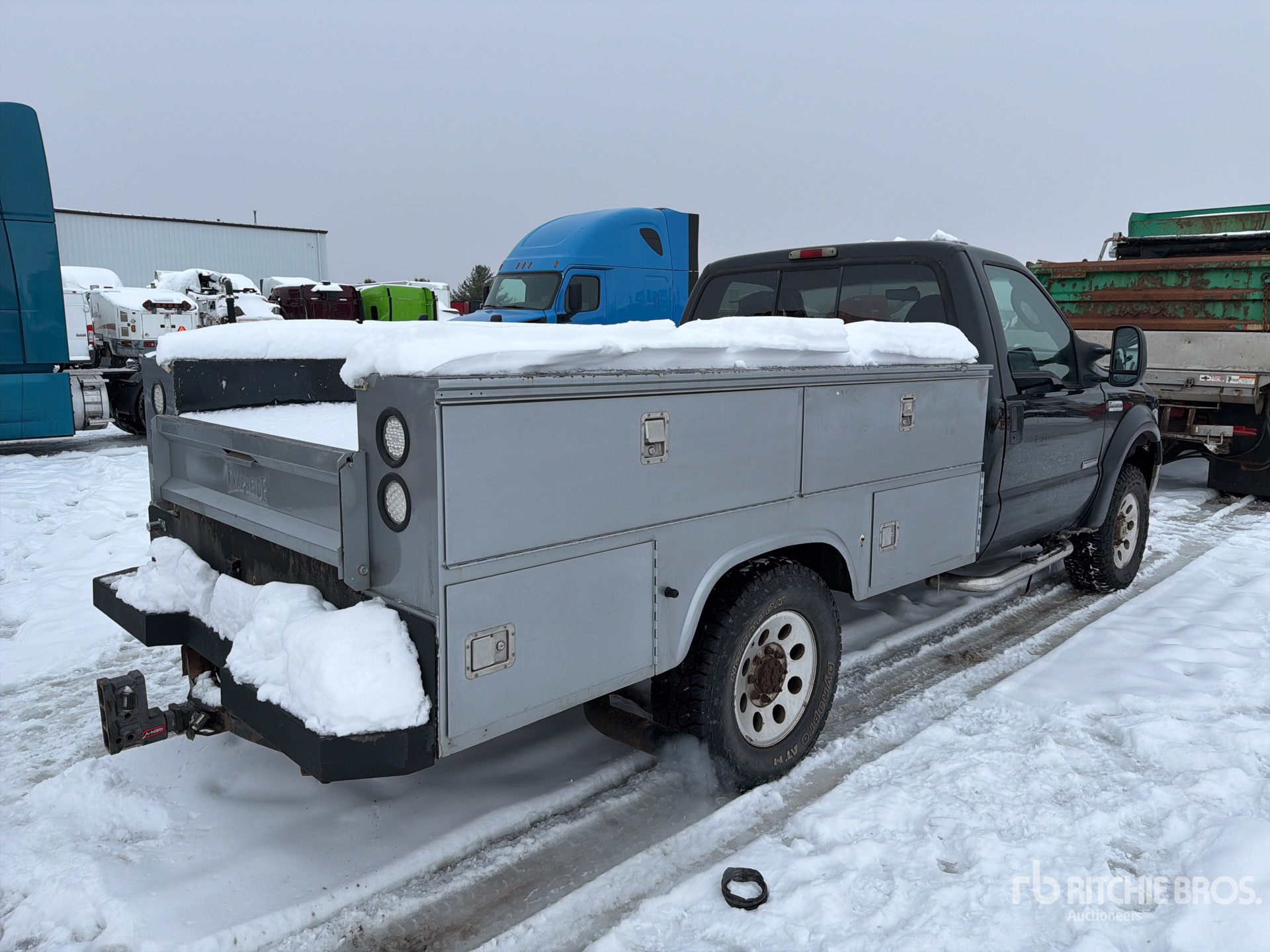 General Appearance with Picture, Right Rear Corner