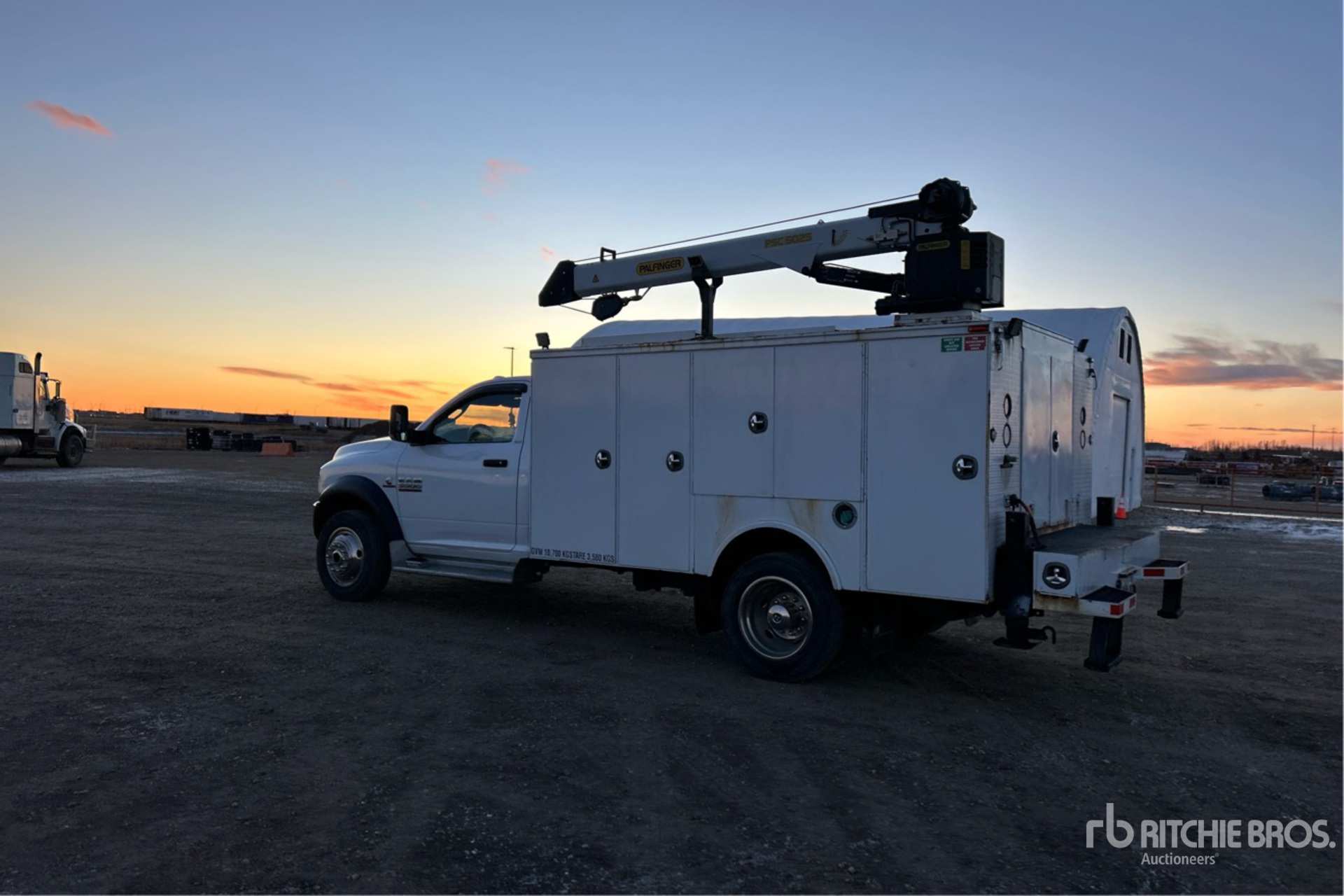 General Appearance with Picture, Left Rear Corner