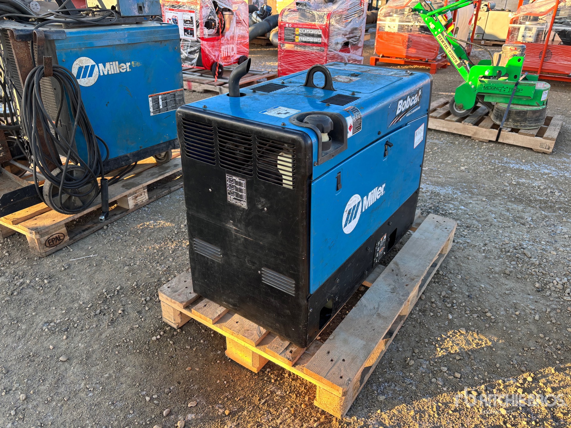 General Appearance with Bild, Ecke hinten rechts