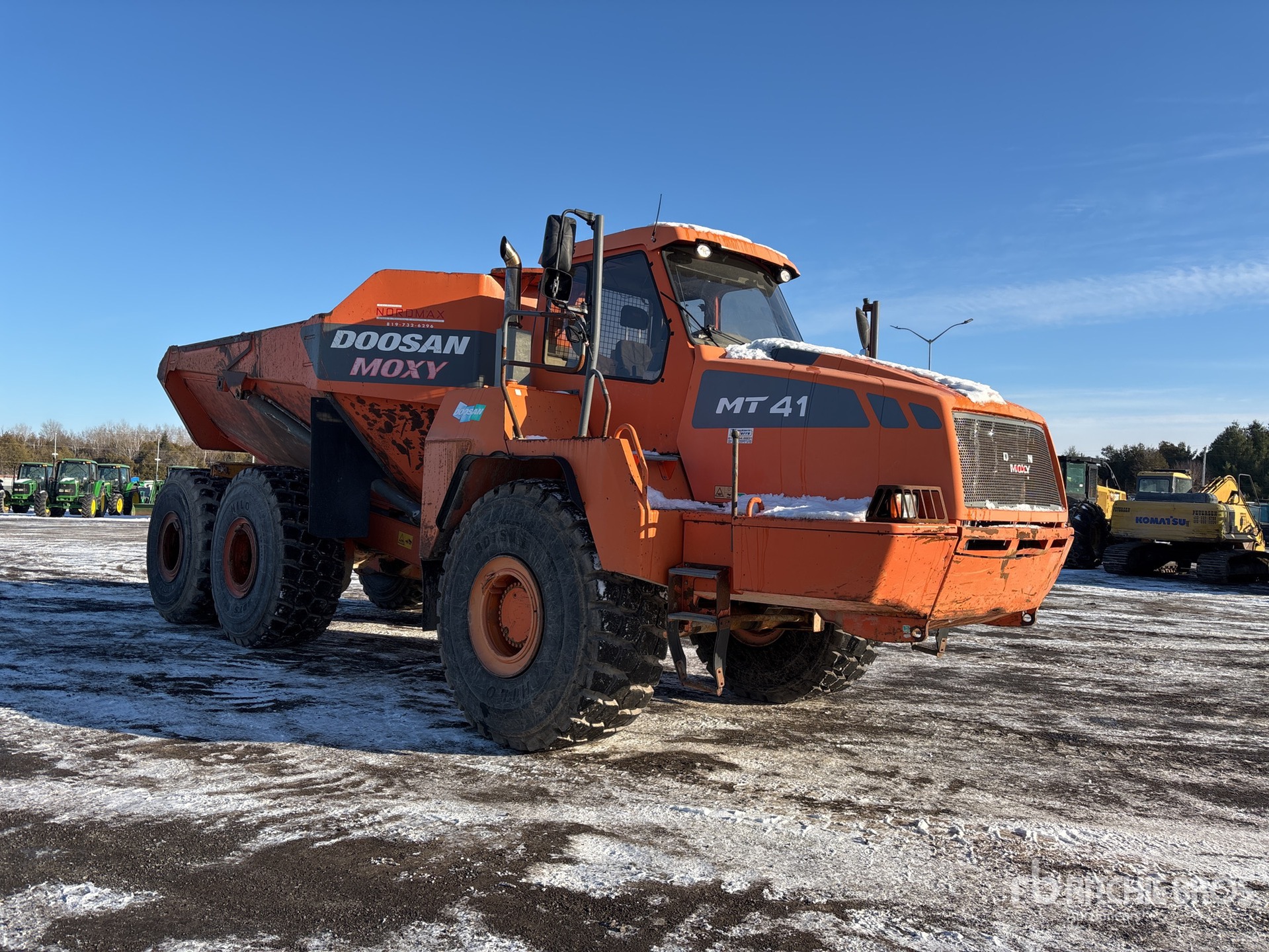 General Appearance with Picture, Right Front Corner