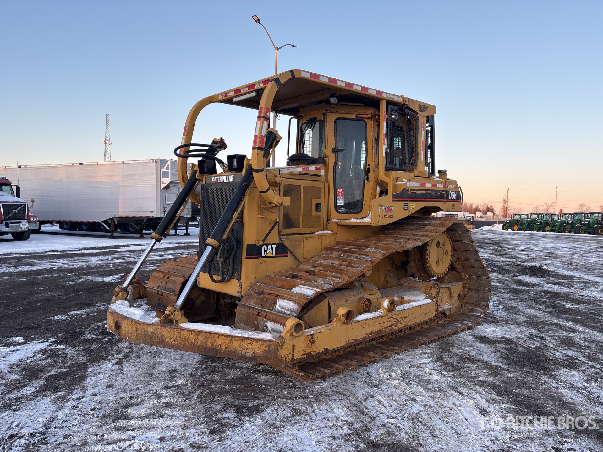 General Appearance with Featured Photo