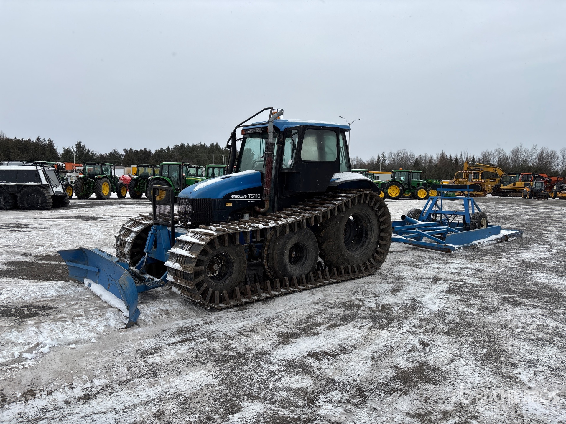 General Appearance with Bild, Ecke vorne links