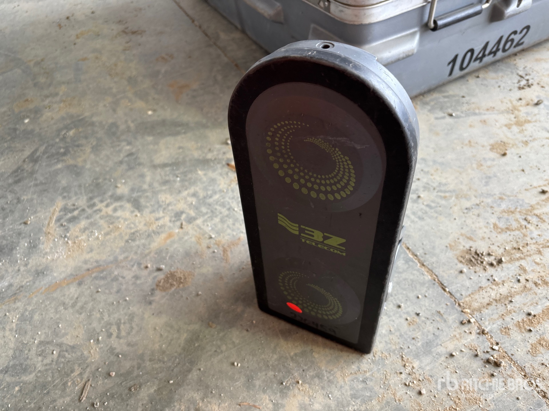 General Appearance with Image, coin avant droit