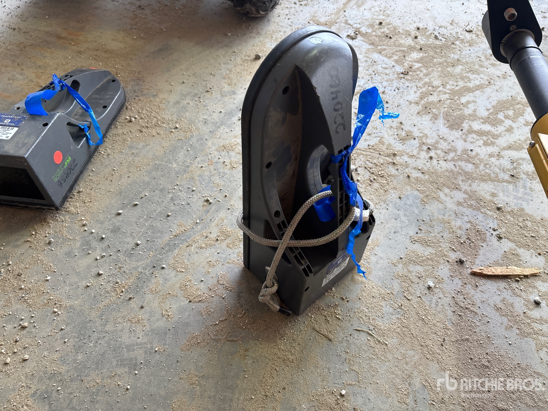 General Appearance with Image, coin arrière droit