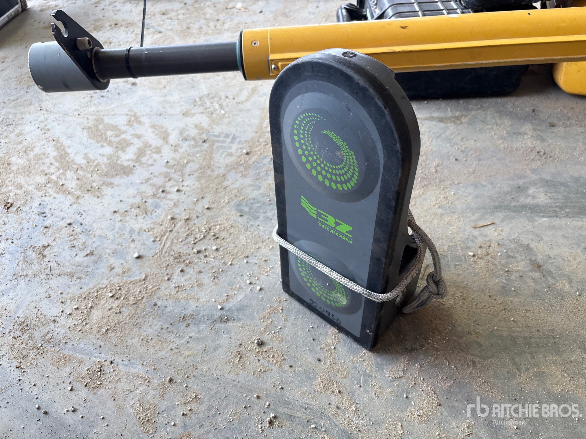 General Appearance with Image, coin avant droit