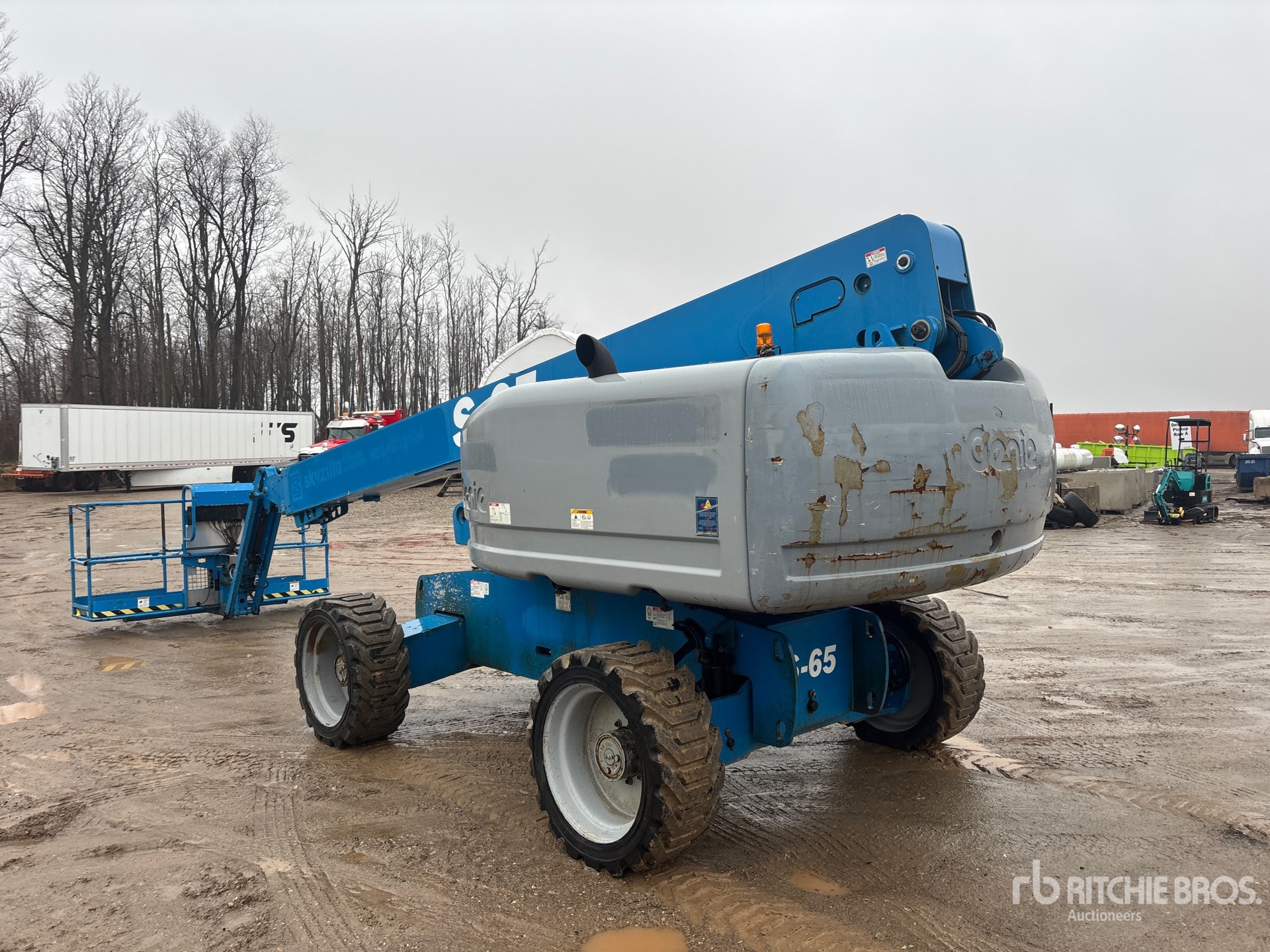 General Appearance with Imagen: esquina trasera izquierda