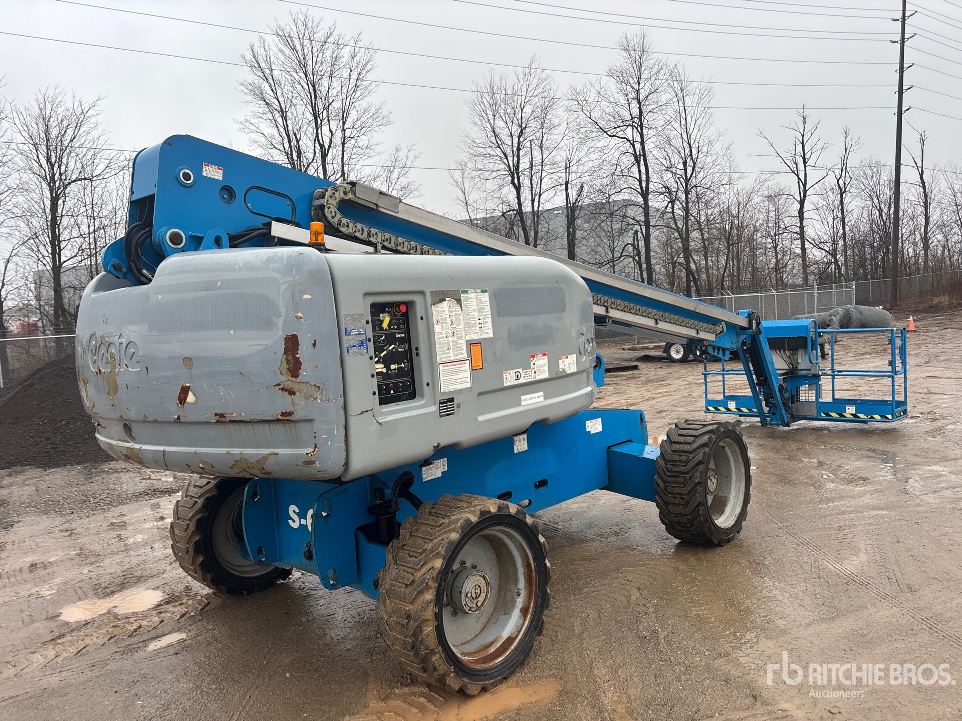 General Appearance with Imagen: esquina trasera derecha