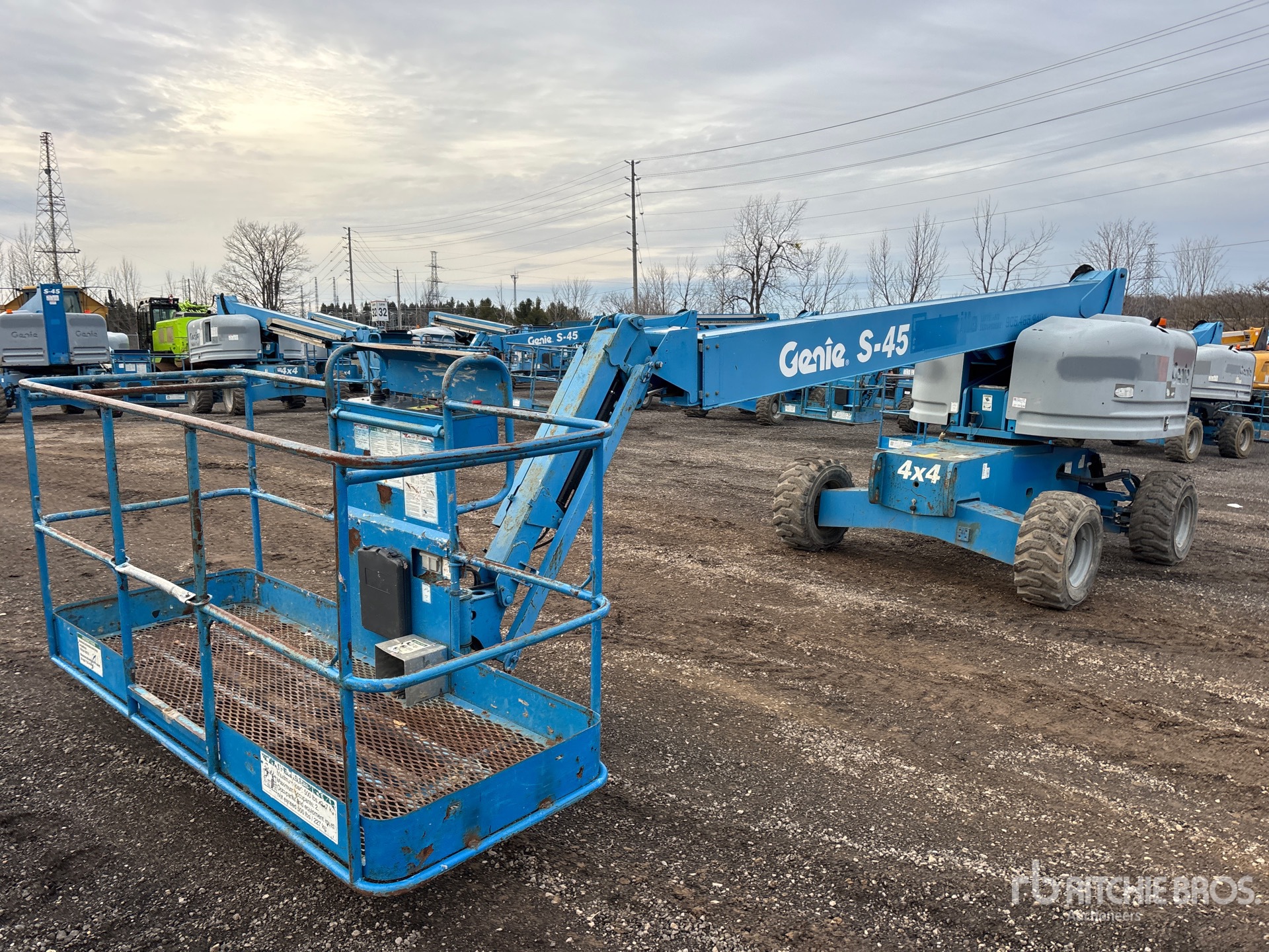 General Appearance with Picture, Left Front Corner