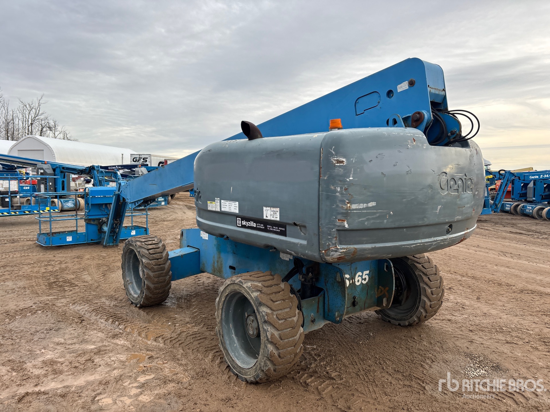 General Appearance with Picture, Left Rear Corner