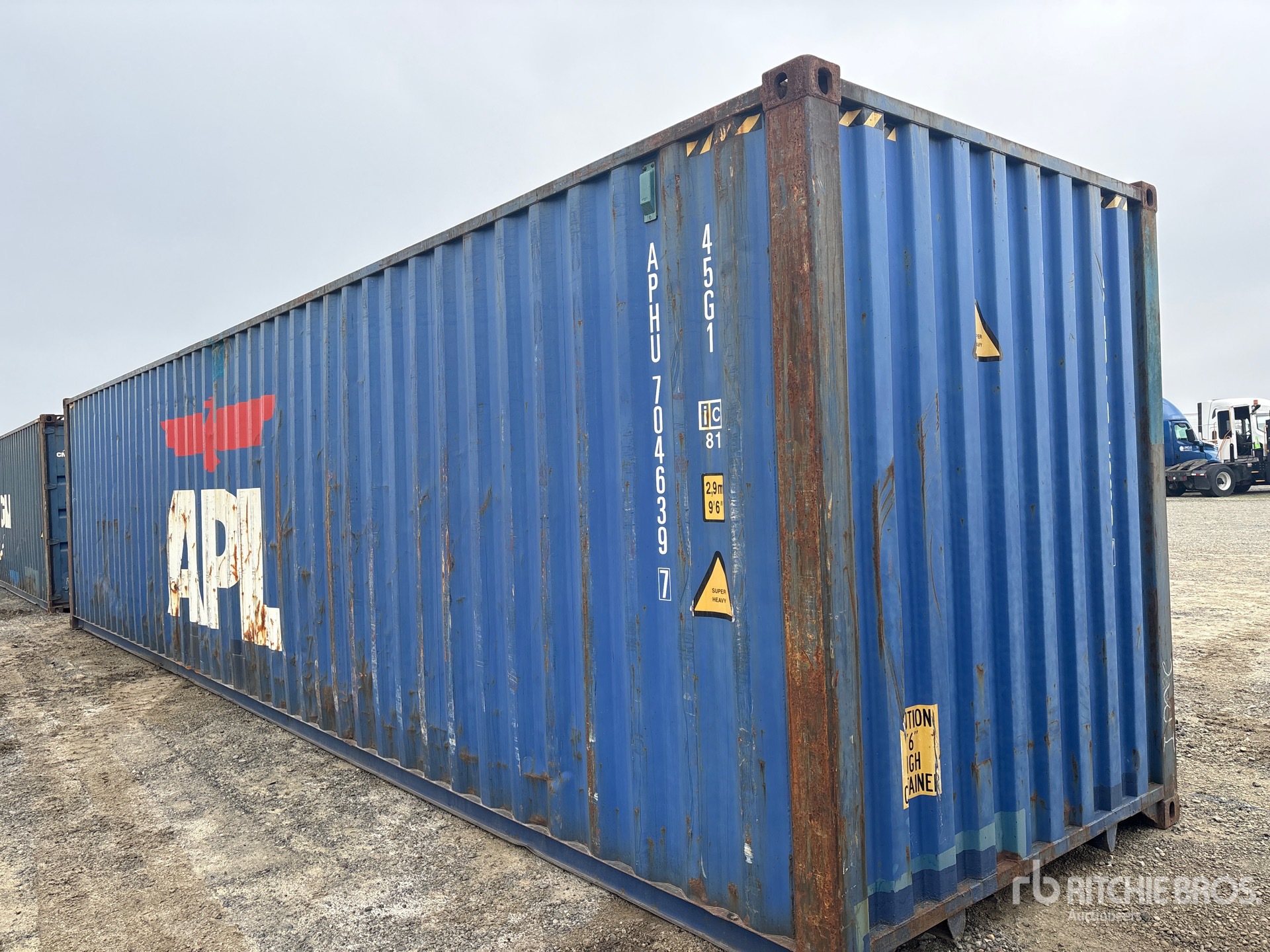 General Appearance with Picture, Right Front Corner