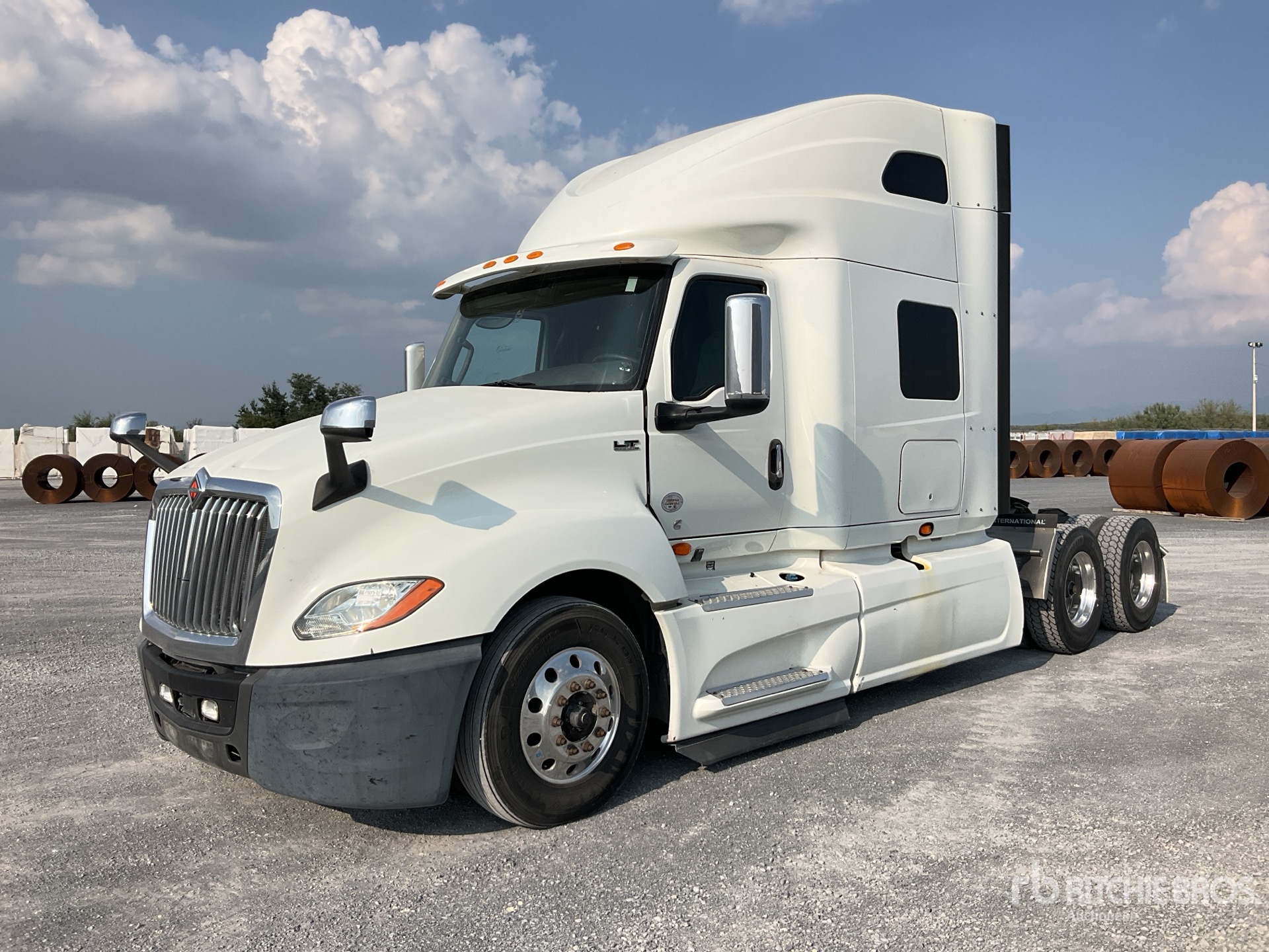 General Appearance with Spin