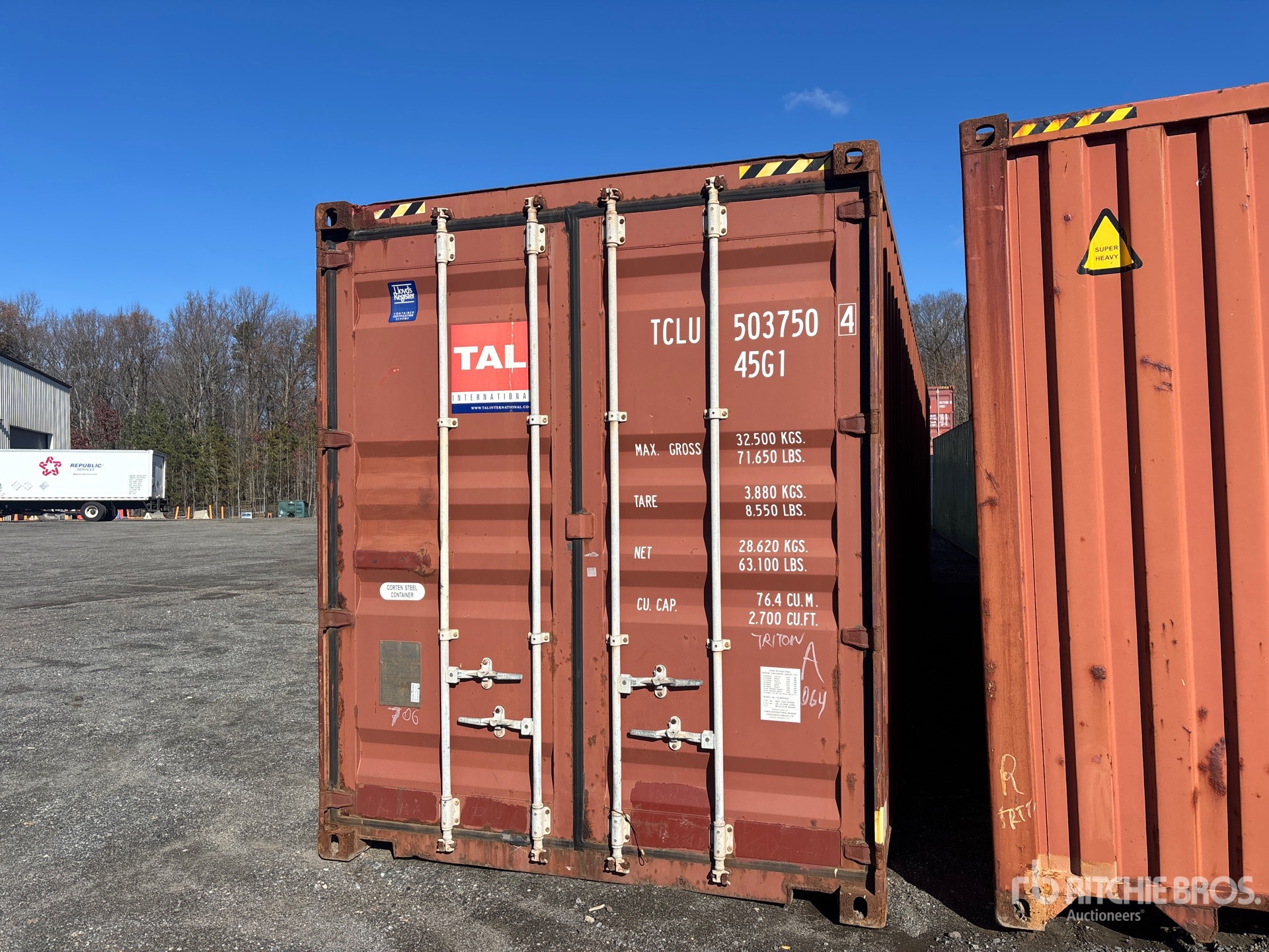 General Appearance with Picture, Right Rear Corner