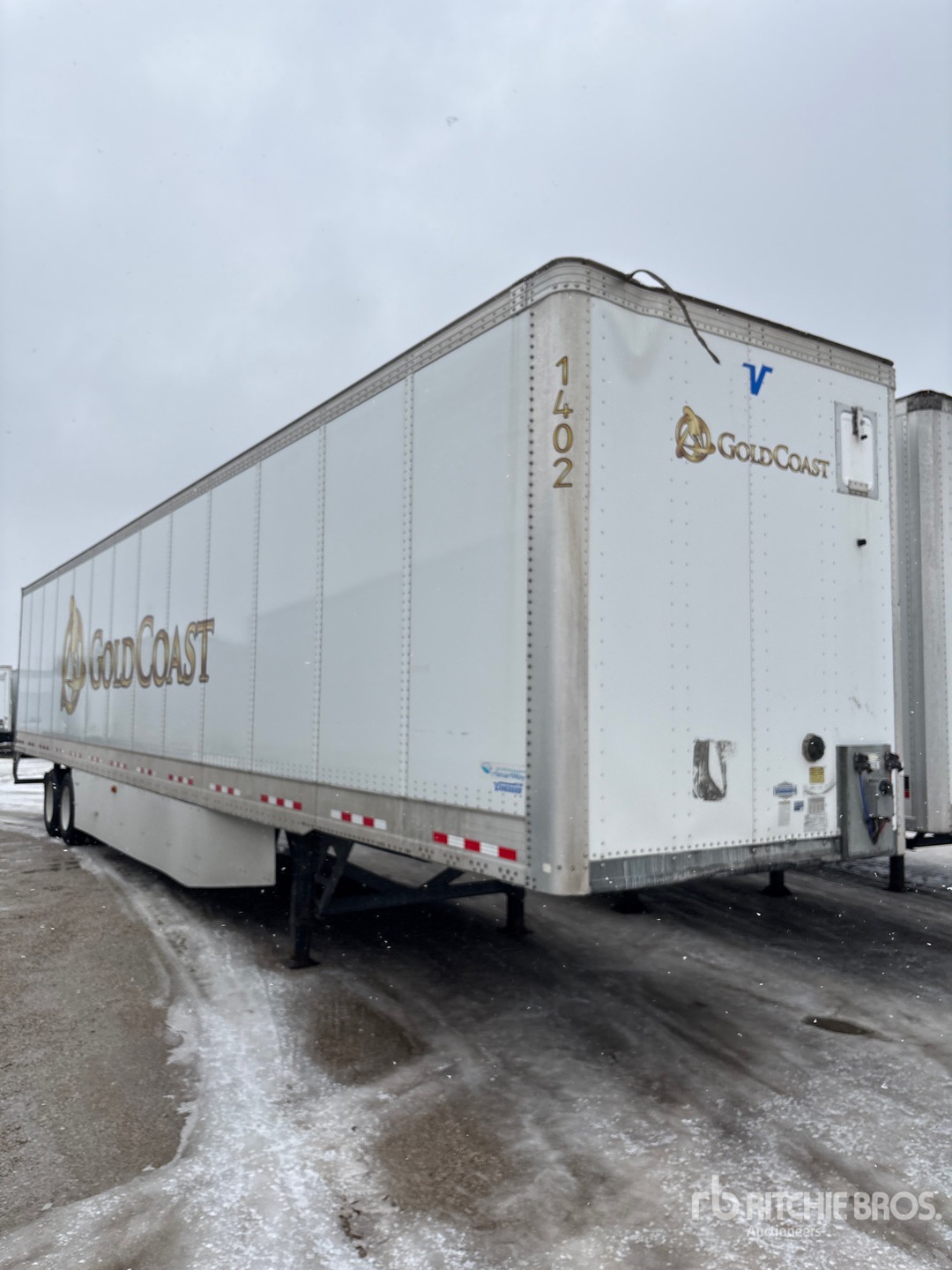 General Appearance with Bild, Ecke vorne rechts