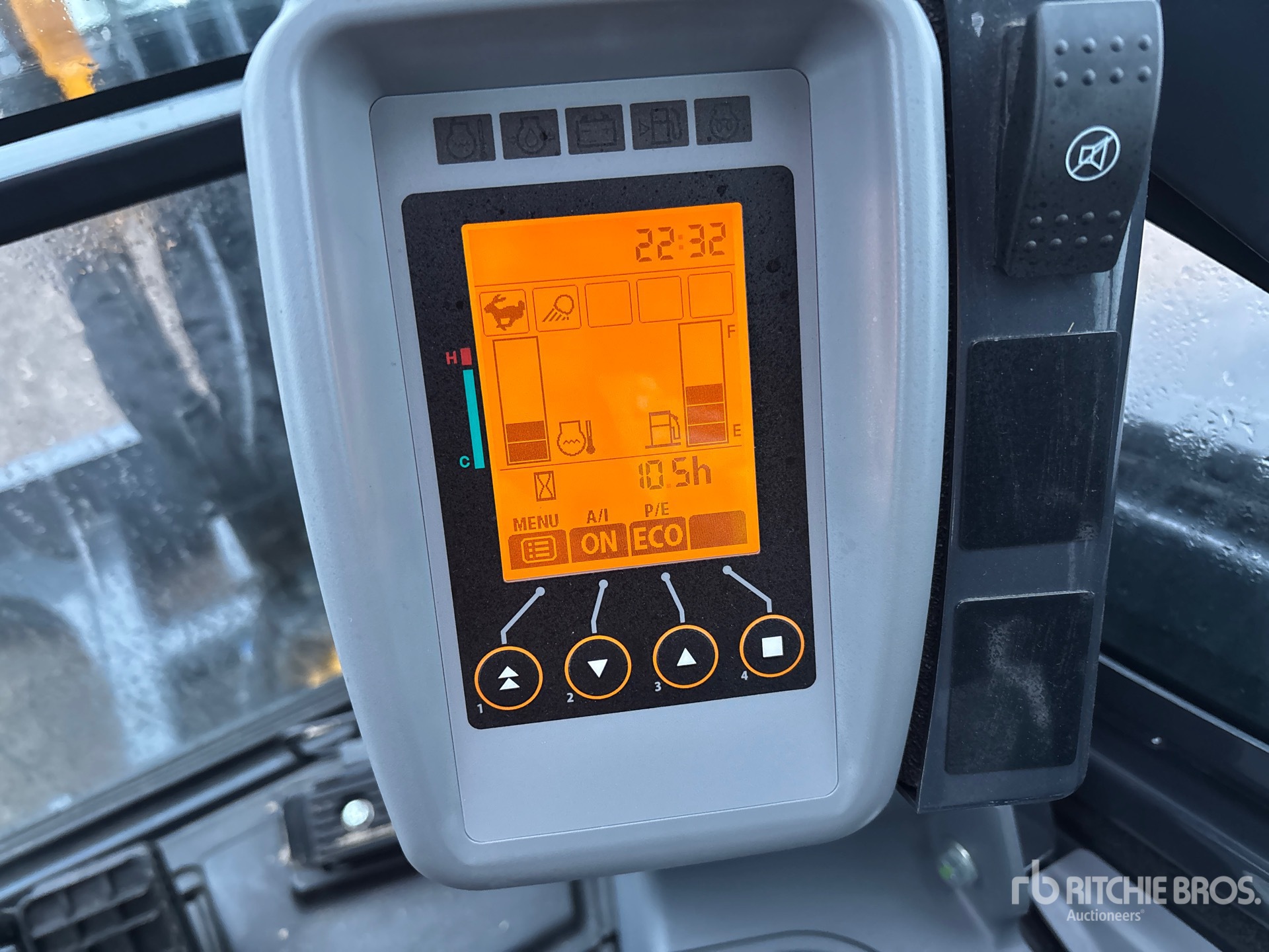 General Appearance with Hour Meter / Odometer