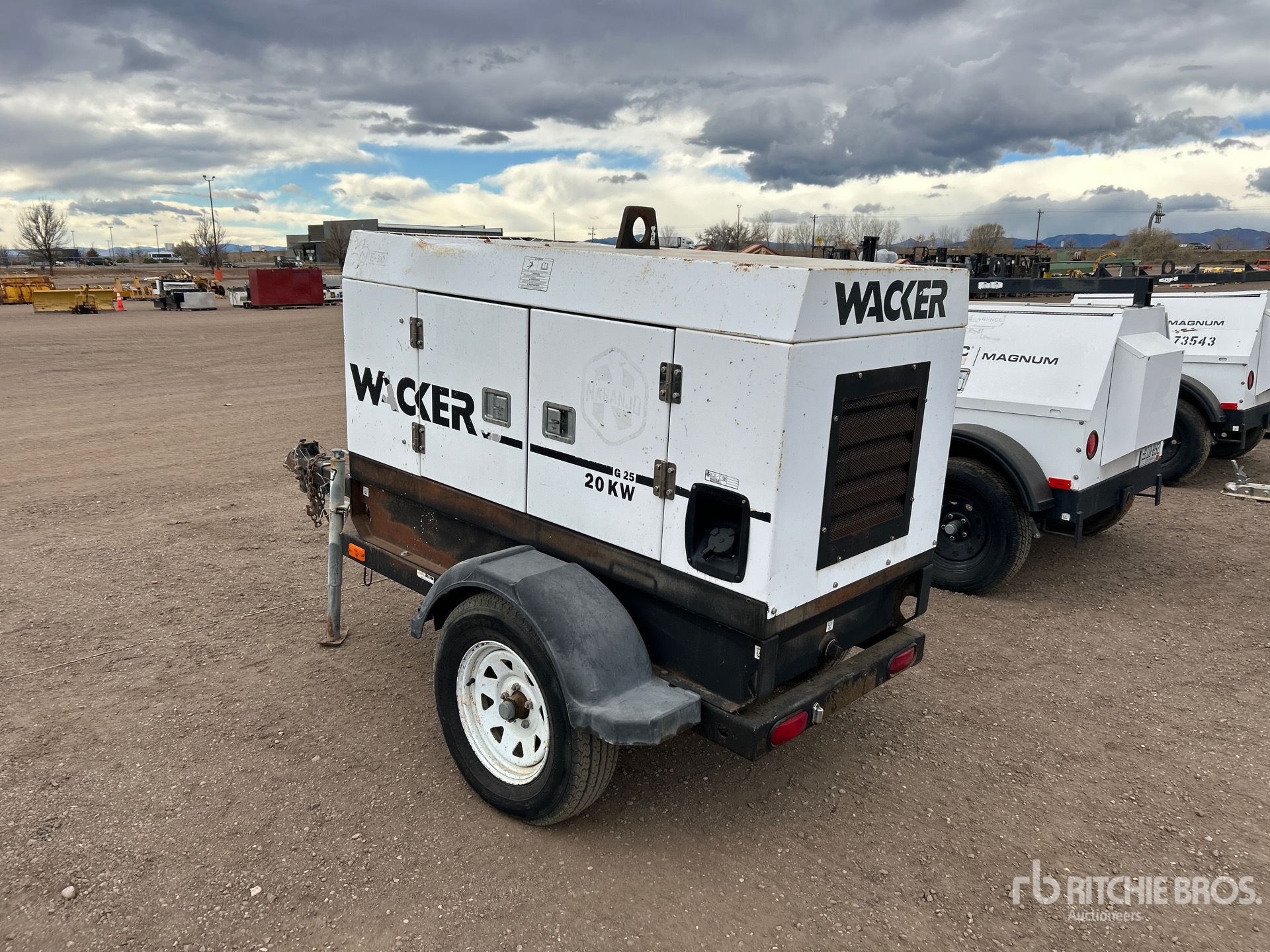 General Appearance with Imagen: esquina trasera izquierda