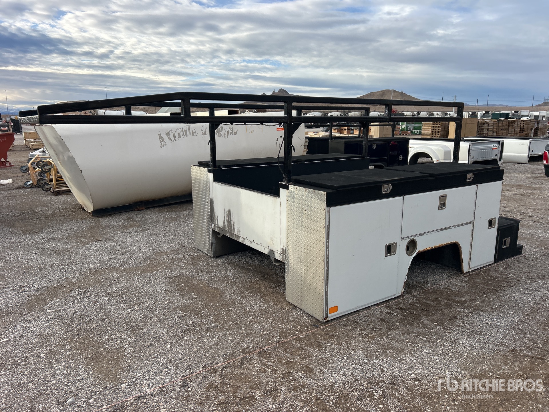 General Appearance with Imagen: esquina delantera izquierda