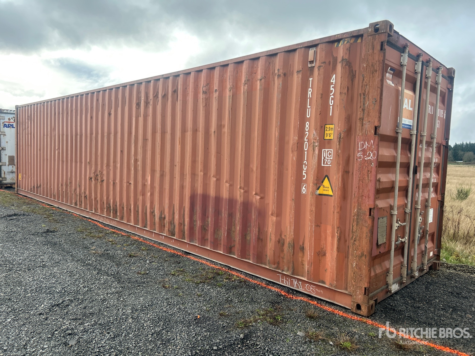 General Appearance with Picture, Right Front Corner