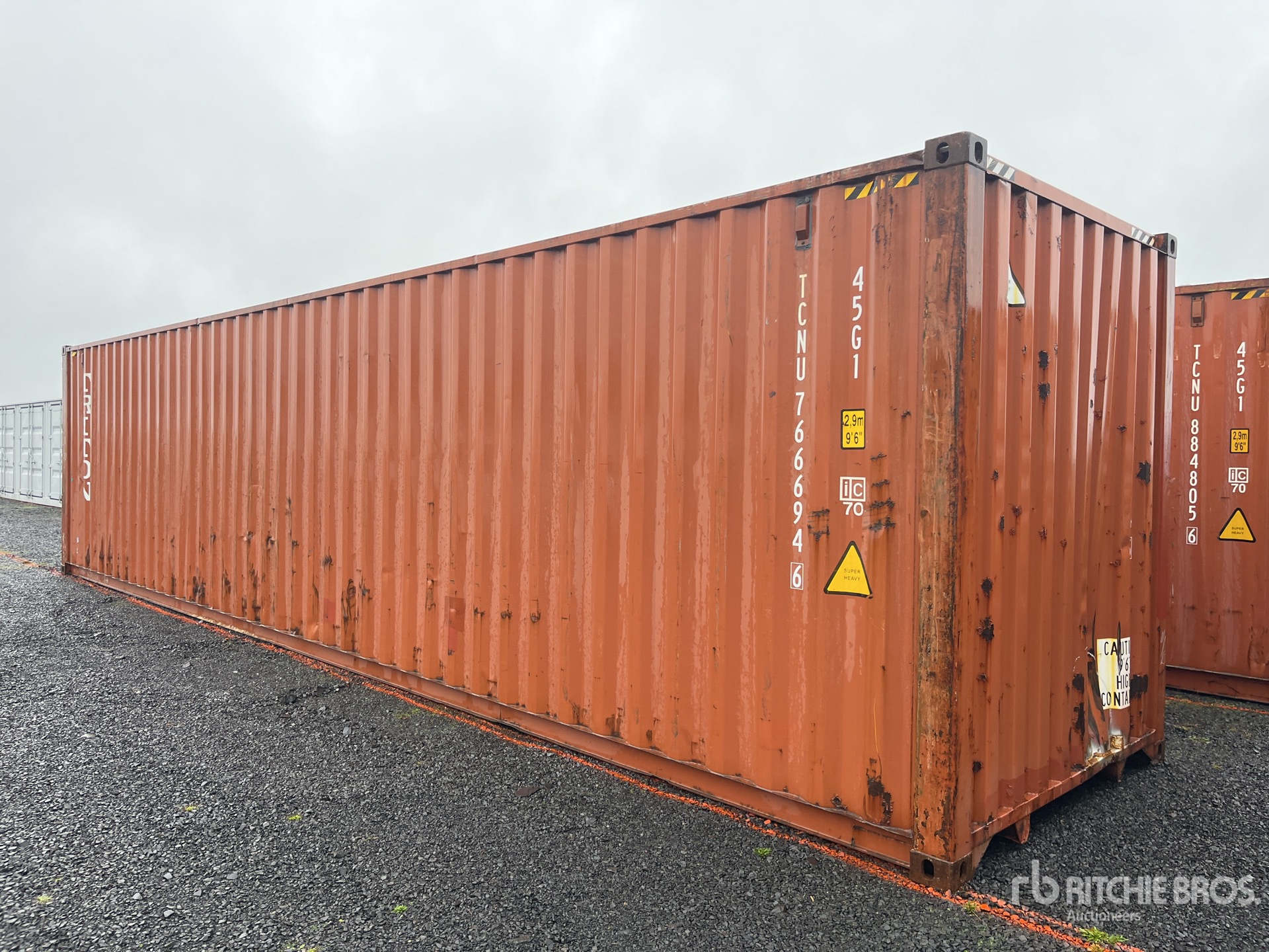 Aspect général with Image, coin arrière gauche