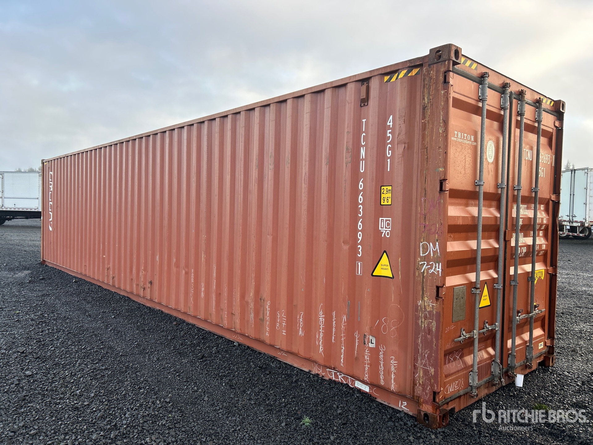 General Appearance with Picture, Right Front Corner