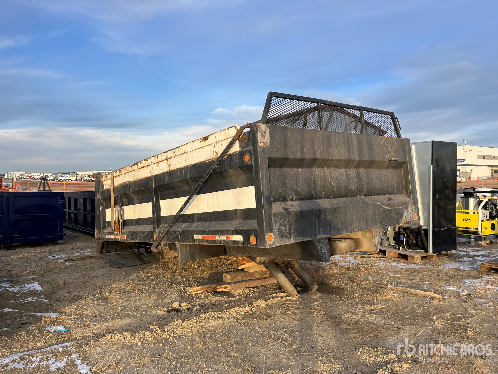 General Appearance with Imagen: esquina delantera derecha