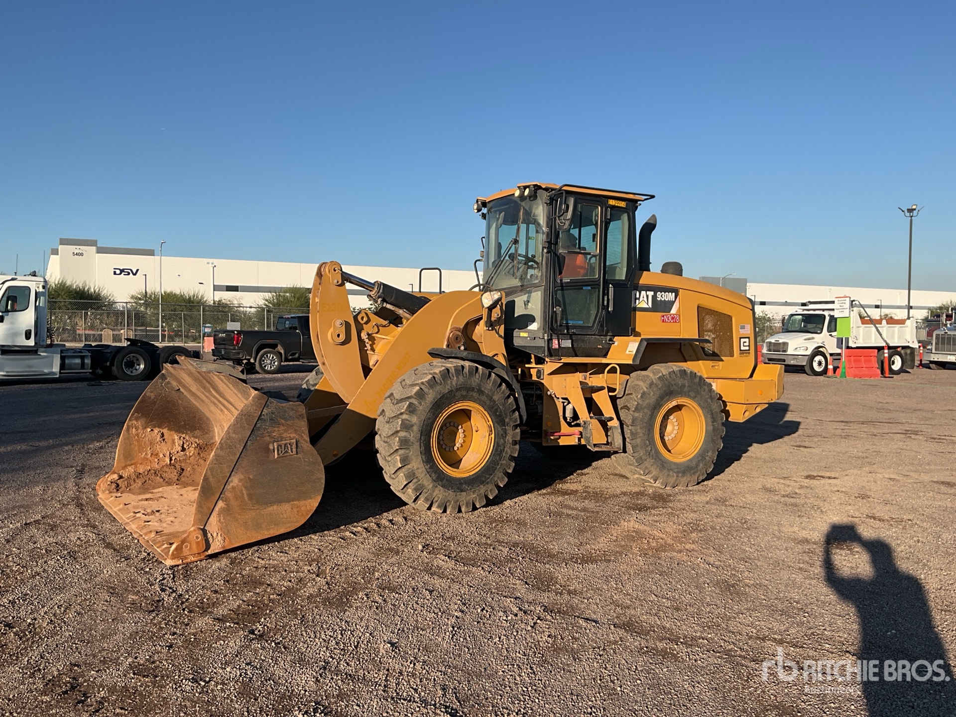 General Appearance with Featured Photo