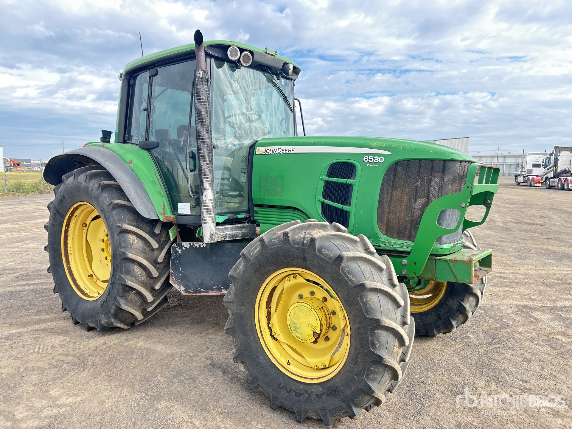 General Appearance with Picture, Right Front Corner