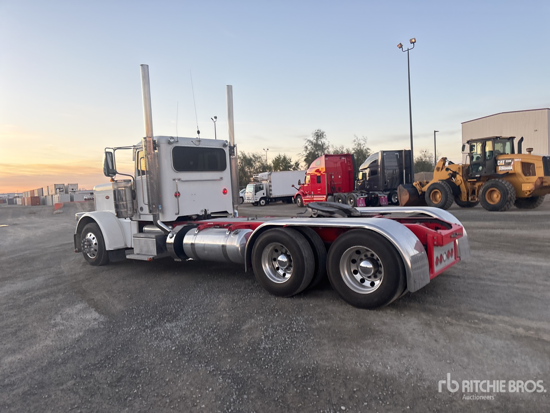 General Appearance with Imagen: esquina trasera izquierda