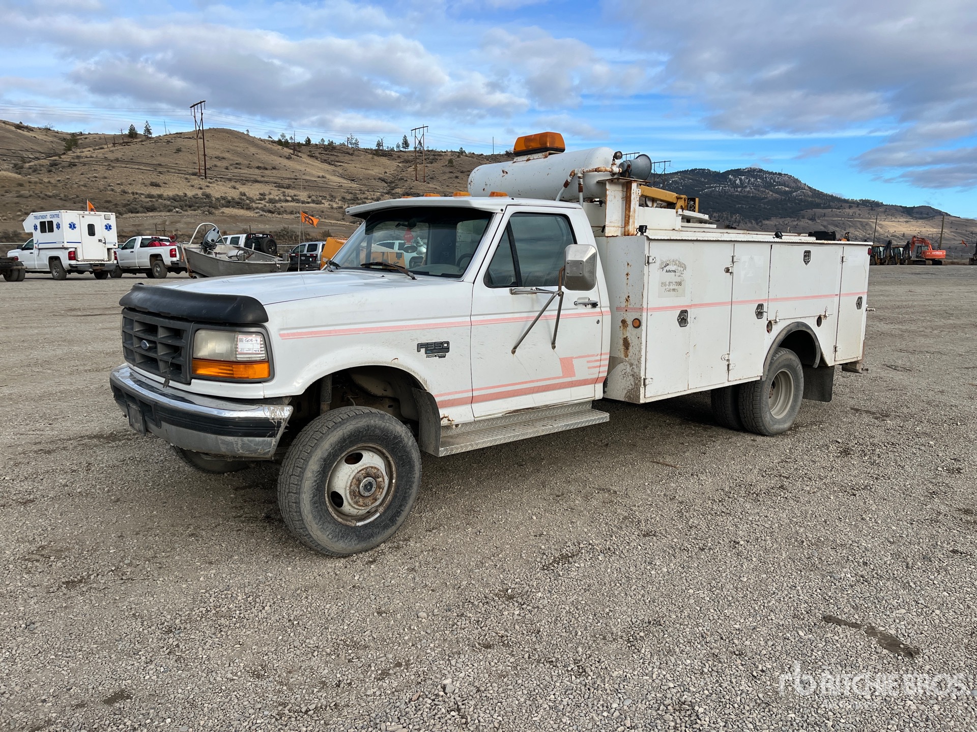 General Appearance with Picture, Left Front Corner