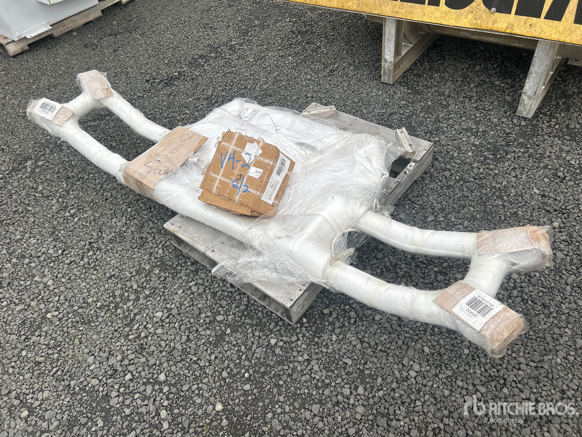 General Appearance with Foto, angolo anteriore destro