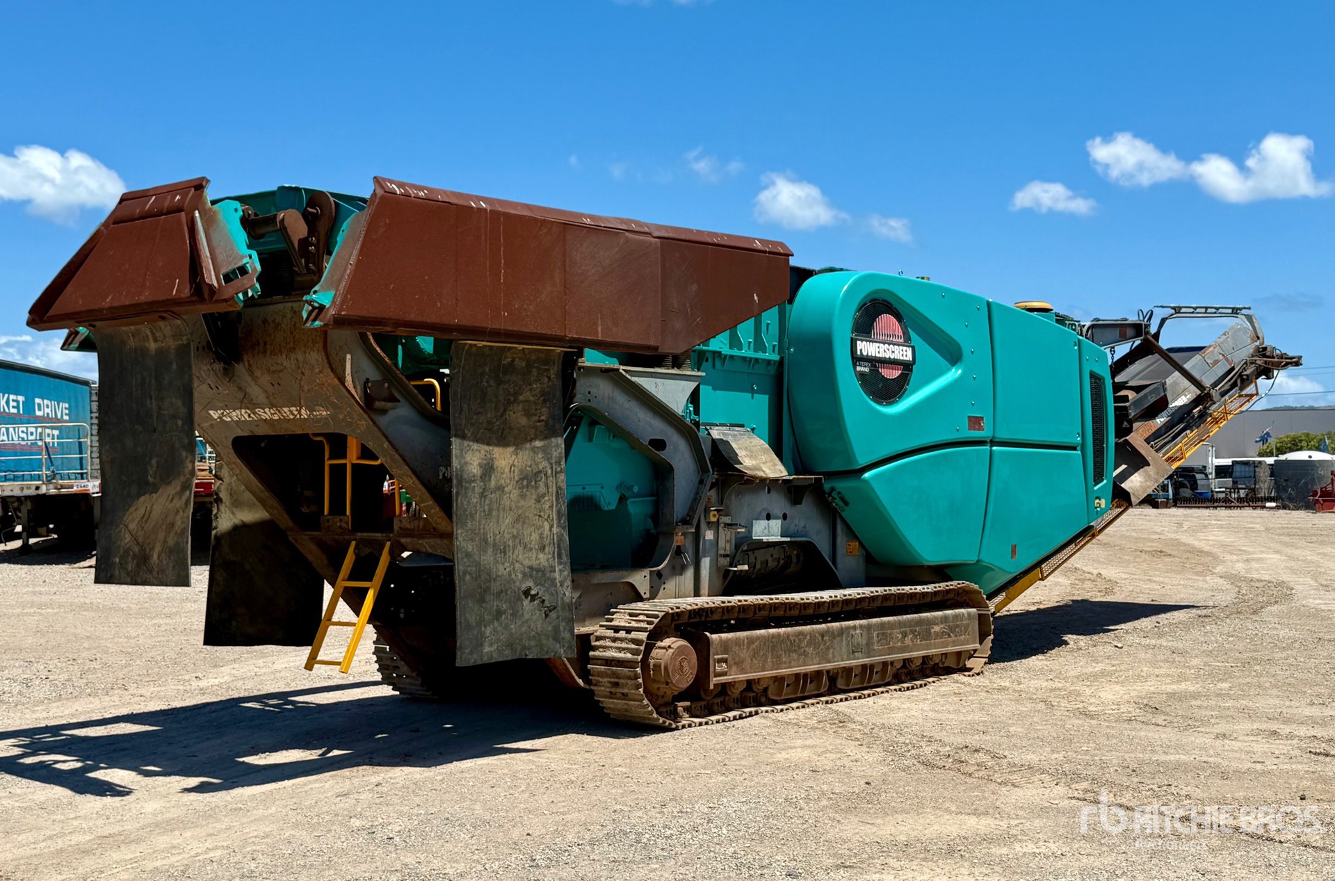 General Appearance with Picture, Left Front Corner