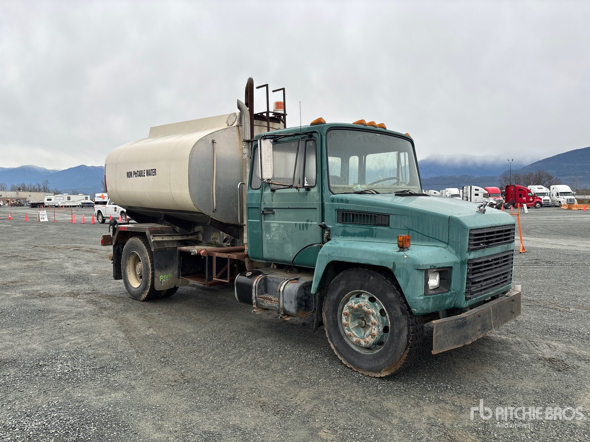 General Appearance with Imagen: esquina delantera derecha