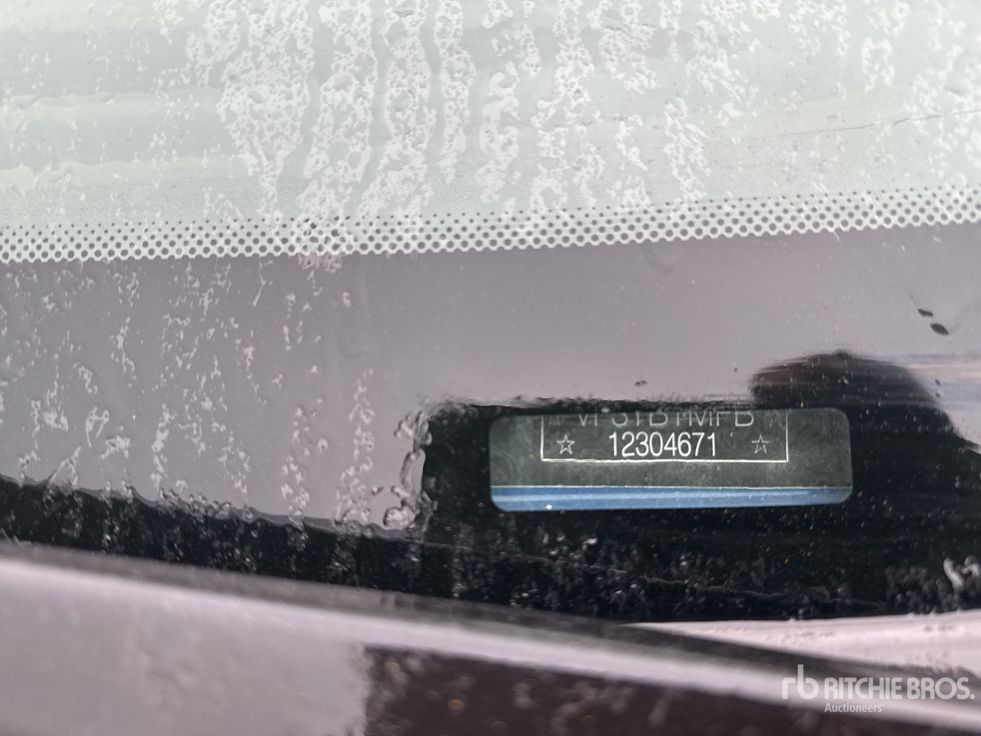 General Appearance with Numero seriale/numero d’identificazione del veicolo (VIN)