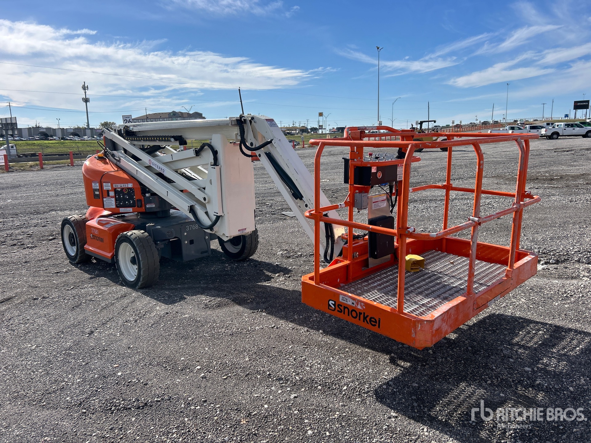 General Appearance with Picture, Right Front Corner