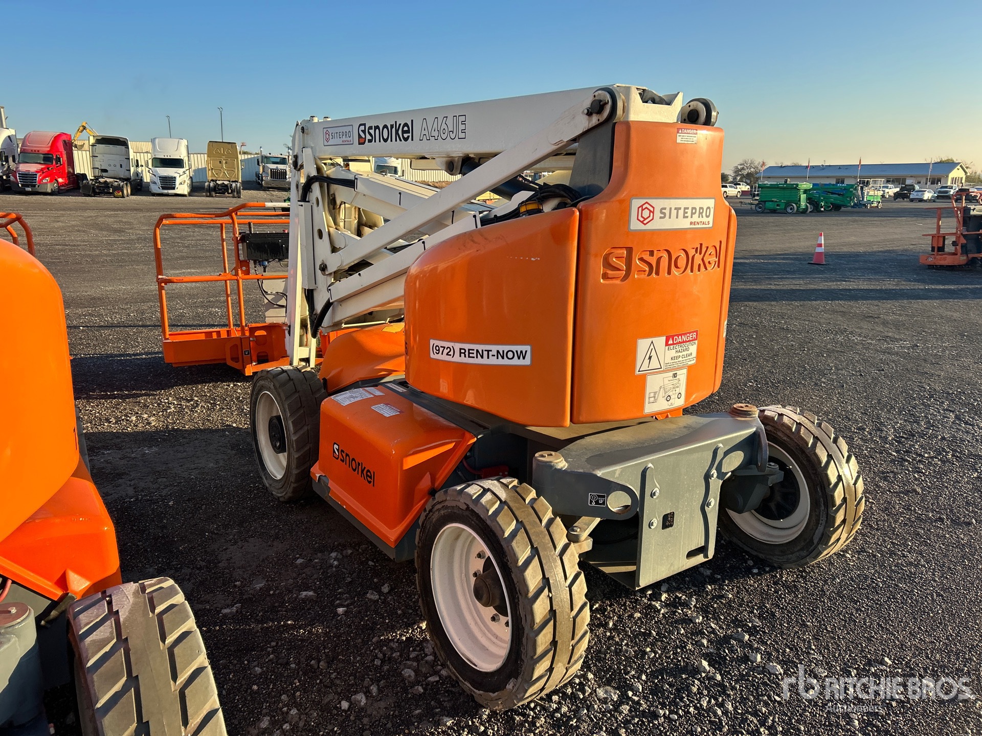 General Appearance with Picture, Left Rear Corner